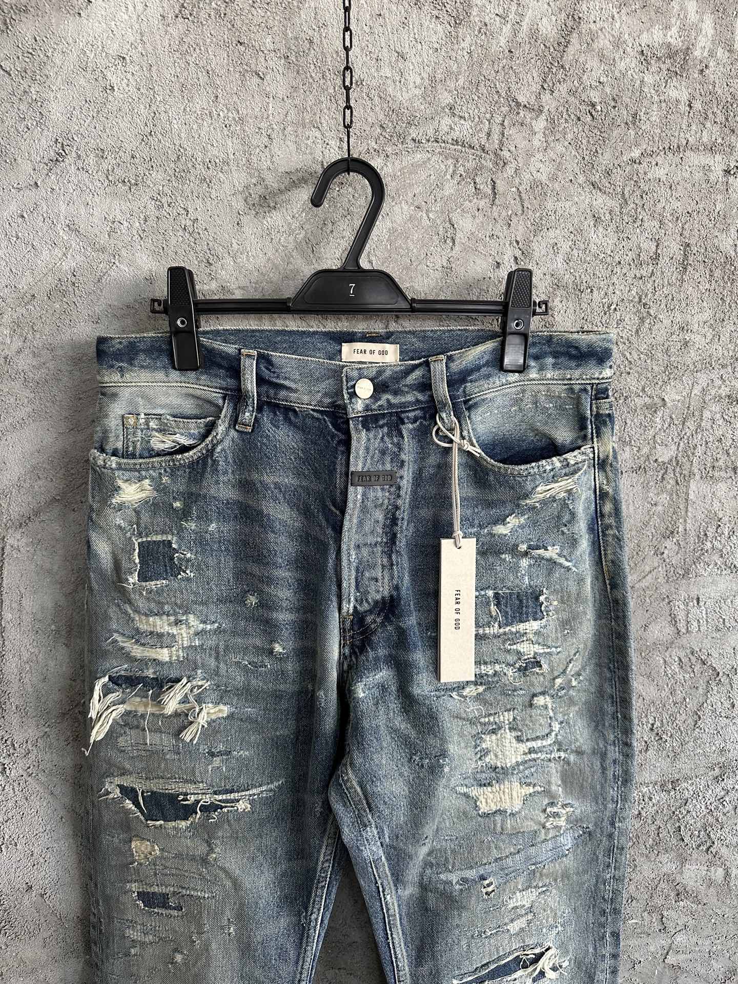 Fear of God Distressed Denim Jeans - Premium Quality, Unique Wash & Detailing 4 i1737569683176 5424 0 1