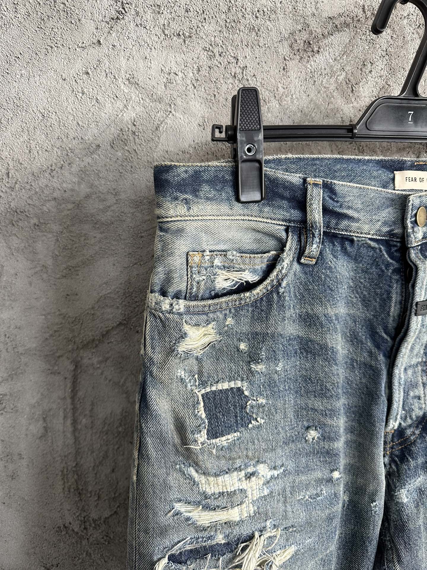 Fear of God Distressed Denim Jeans - Premium Quality, Unique Wash & Detailing 7 i1737569691252 8343 0 4