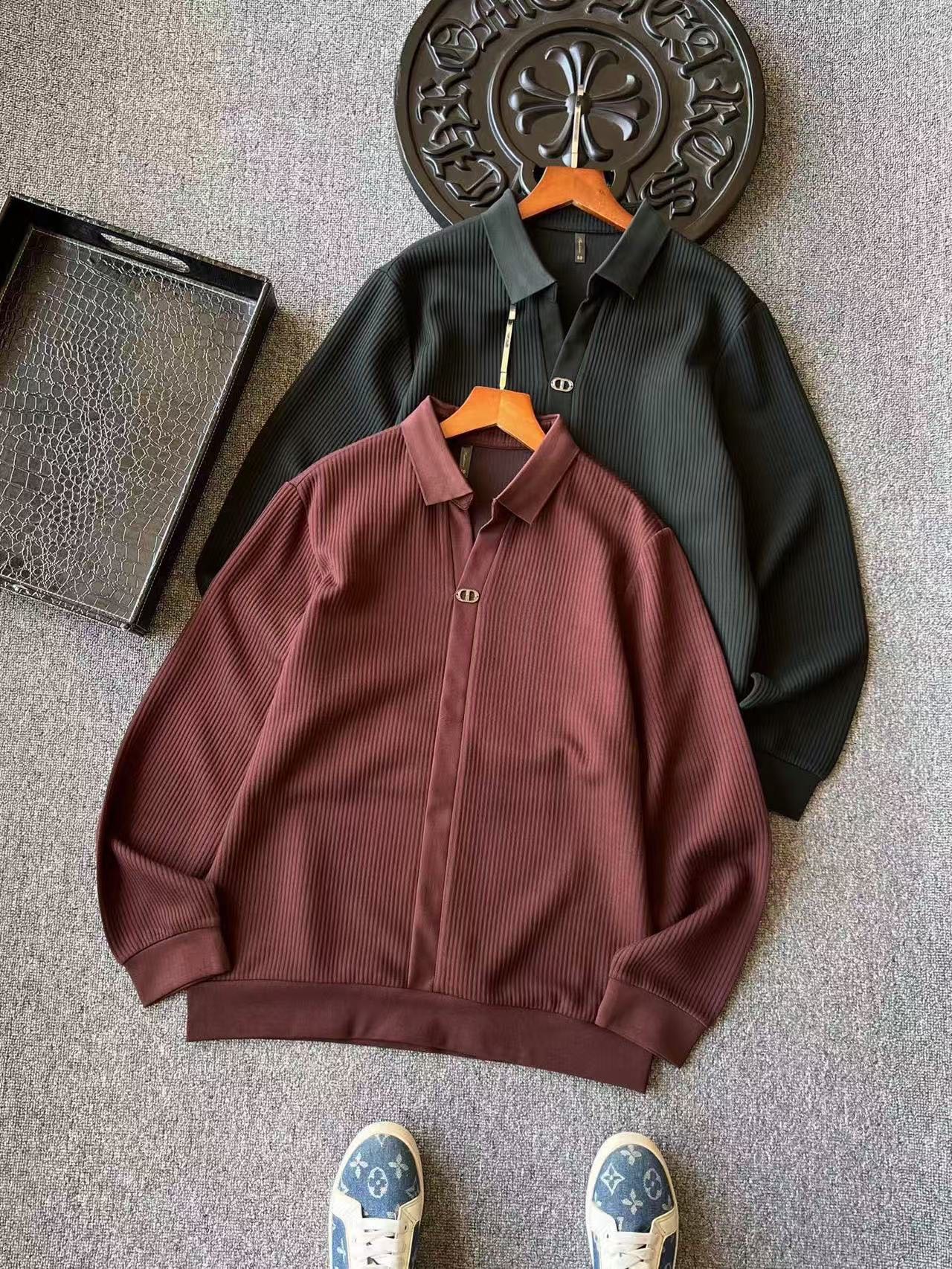 Dior CD Logo Bi-Color Ribbed Long Sleeve Shirt | High-End Comfort & Style