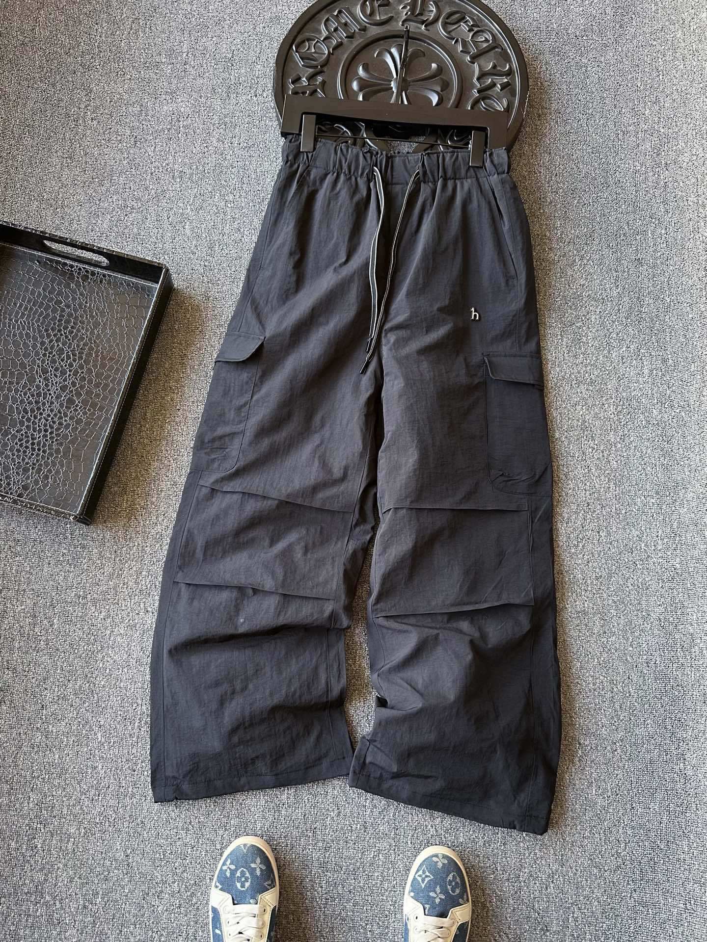 _dcL9sW1ll9VGI5y95CYhFyxcSOTM_YY-z3KVCmw