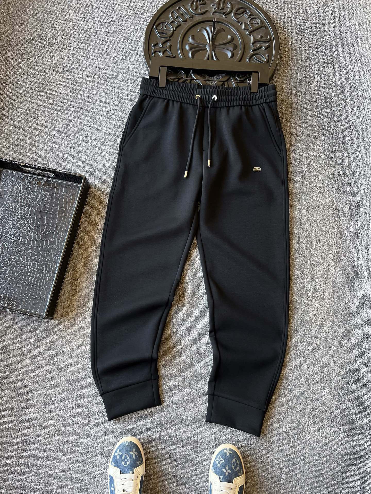 _dwS9s7gmg8bNro9s2Ku9Fe0j2SI44f8heg9VaIw