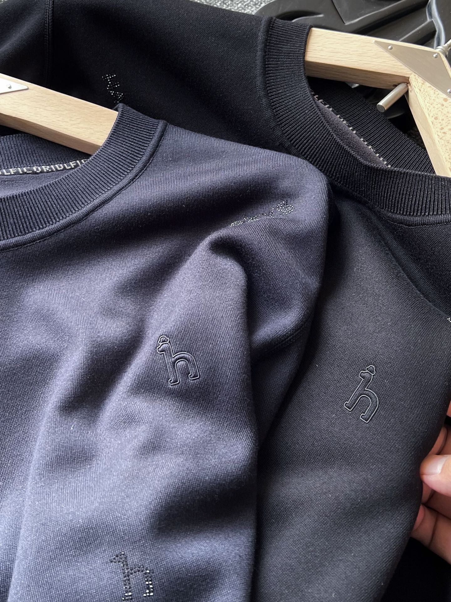 _d-a9sQY2nWOOyXqB1NJT-DbfPJJjVSFjXBBgnKw