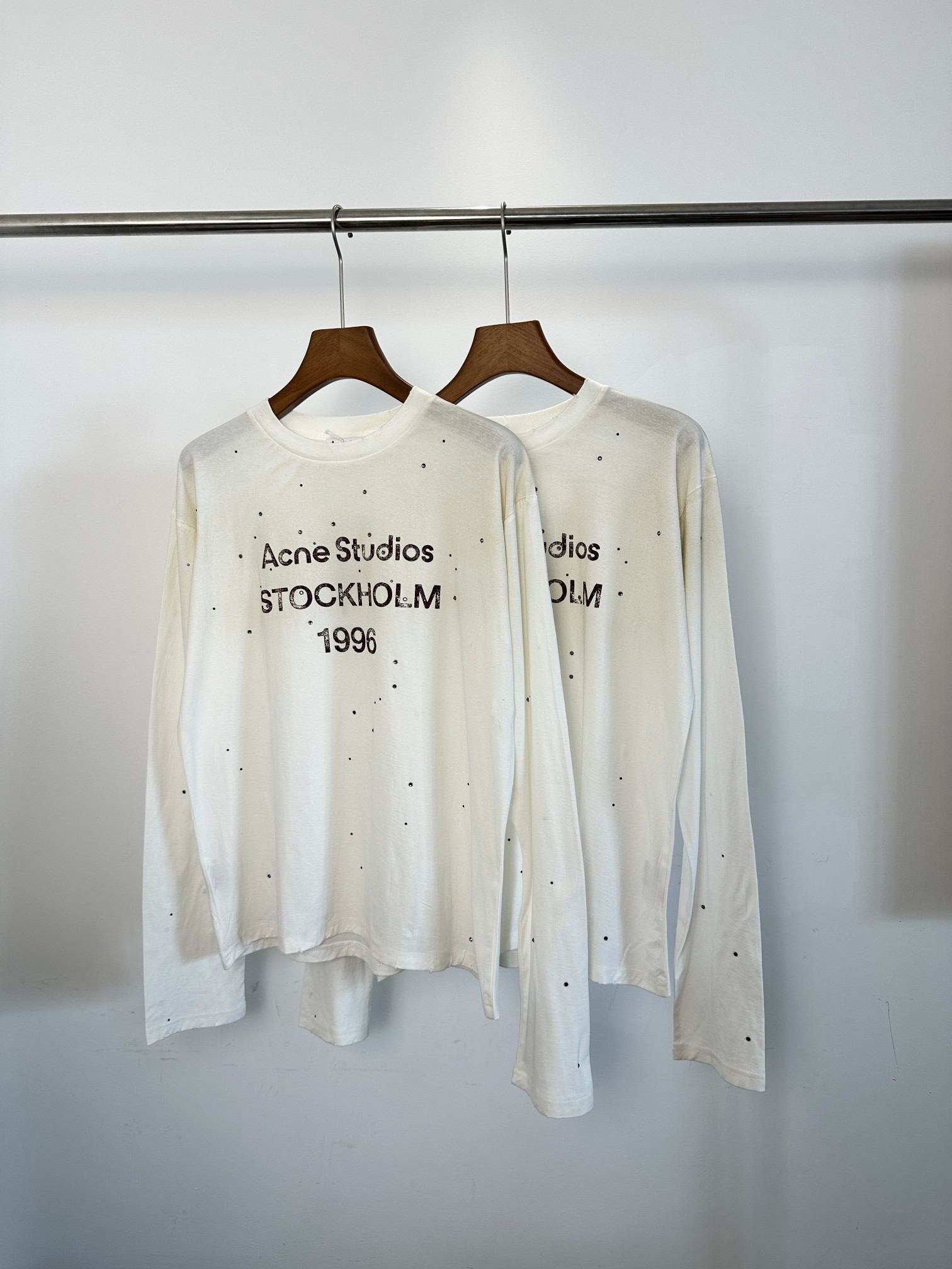 Acne Studios 1996 Distressed Rhinestone Long Sleeve T-Shirt - Vintage White