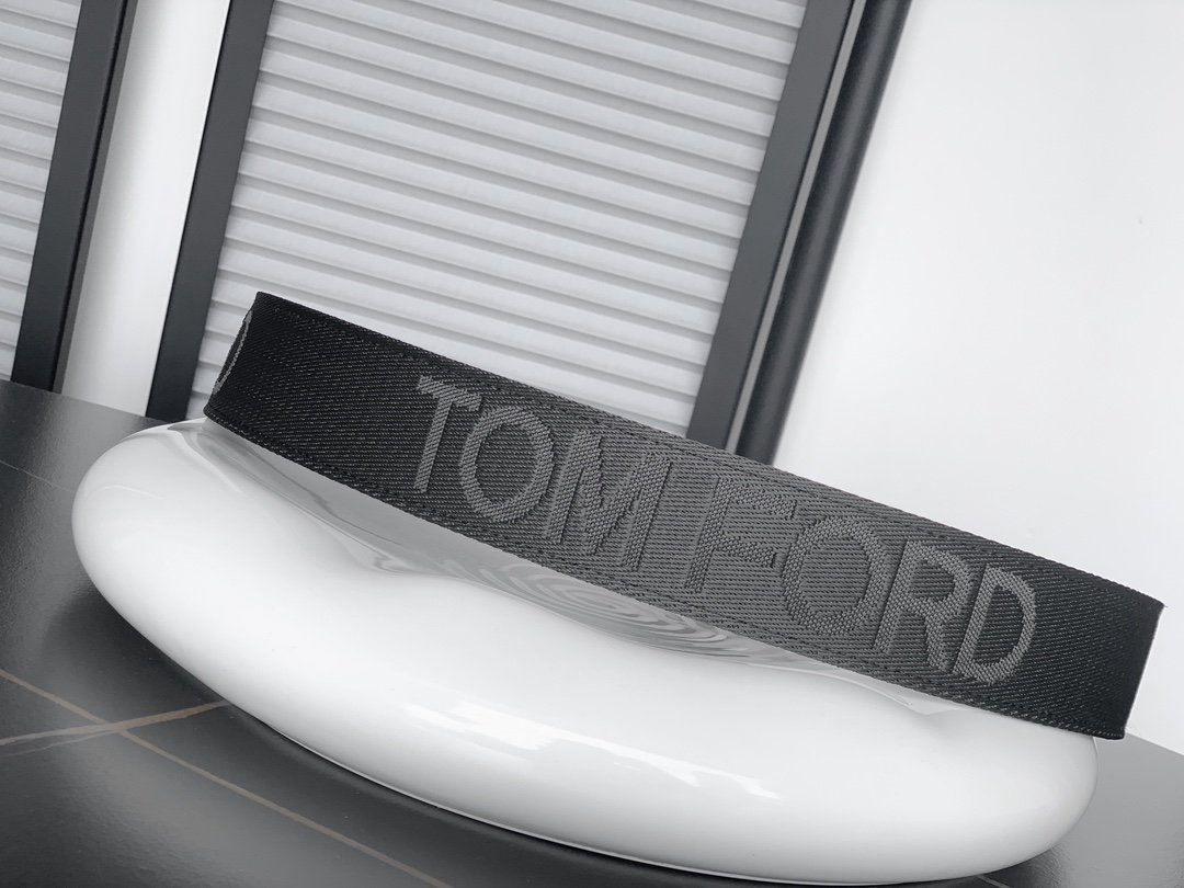 TOMFORD汤姆福特客户供正品制作定制高端意大利皮料正品包装美国品牌简约商务男士腰带3.8cm宽