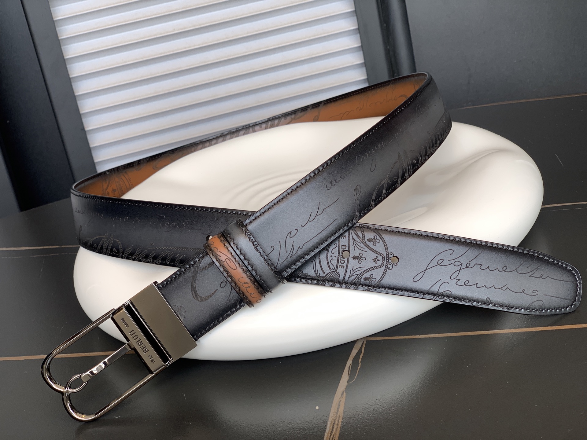 _dix9sK8q_6ZDsVUt4pZqrJbik-_HFPKoq0ndS3Q