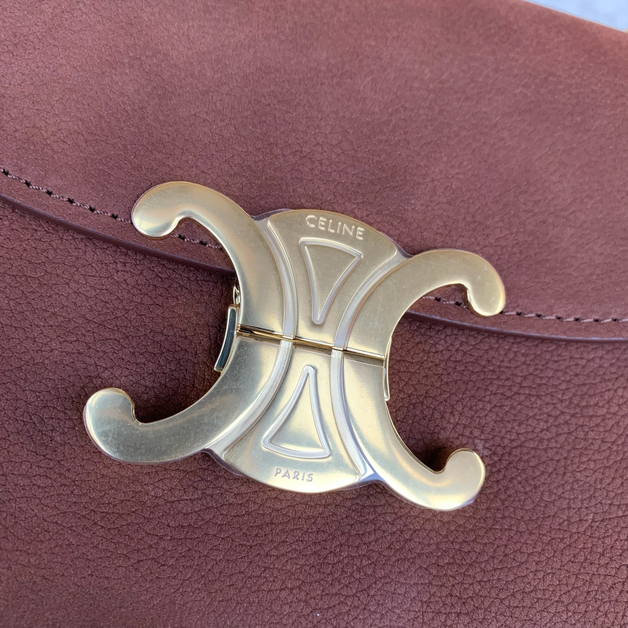 TEEN NINO手袋20.5X13X8厘米)牛皮革羊皮革衬里金色饰面手提、肩背和斜挎TRIOMPHE金