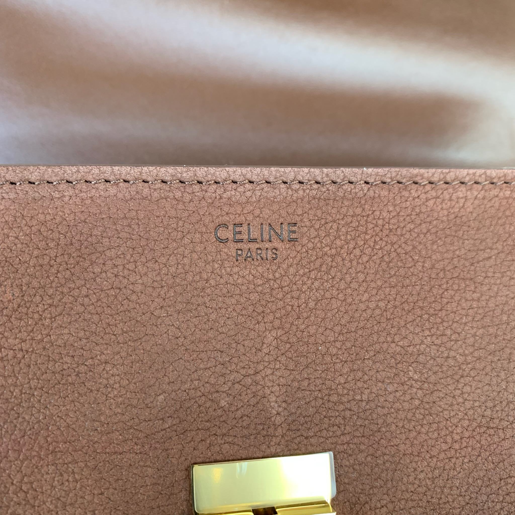 TEEN NINO手袋20.5X13X8厘米)牛皮革羊皮革衬里金色饰面手提、肩背和斜挎TRIOMPHE金