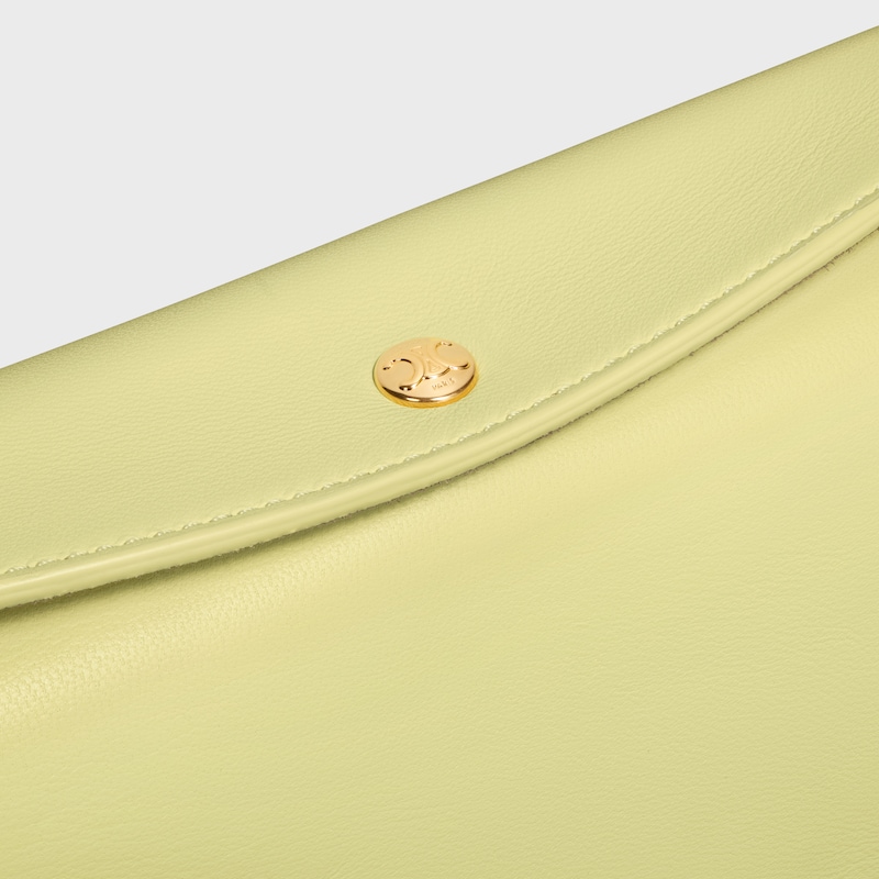 TRIO FLAP手袋迷你手袋，本款型可装下PLUS等较大的智能手机机型 22X14X4厘米)羊皮革牛剖