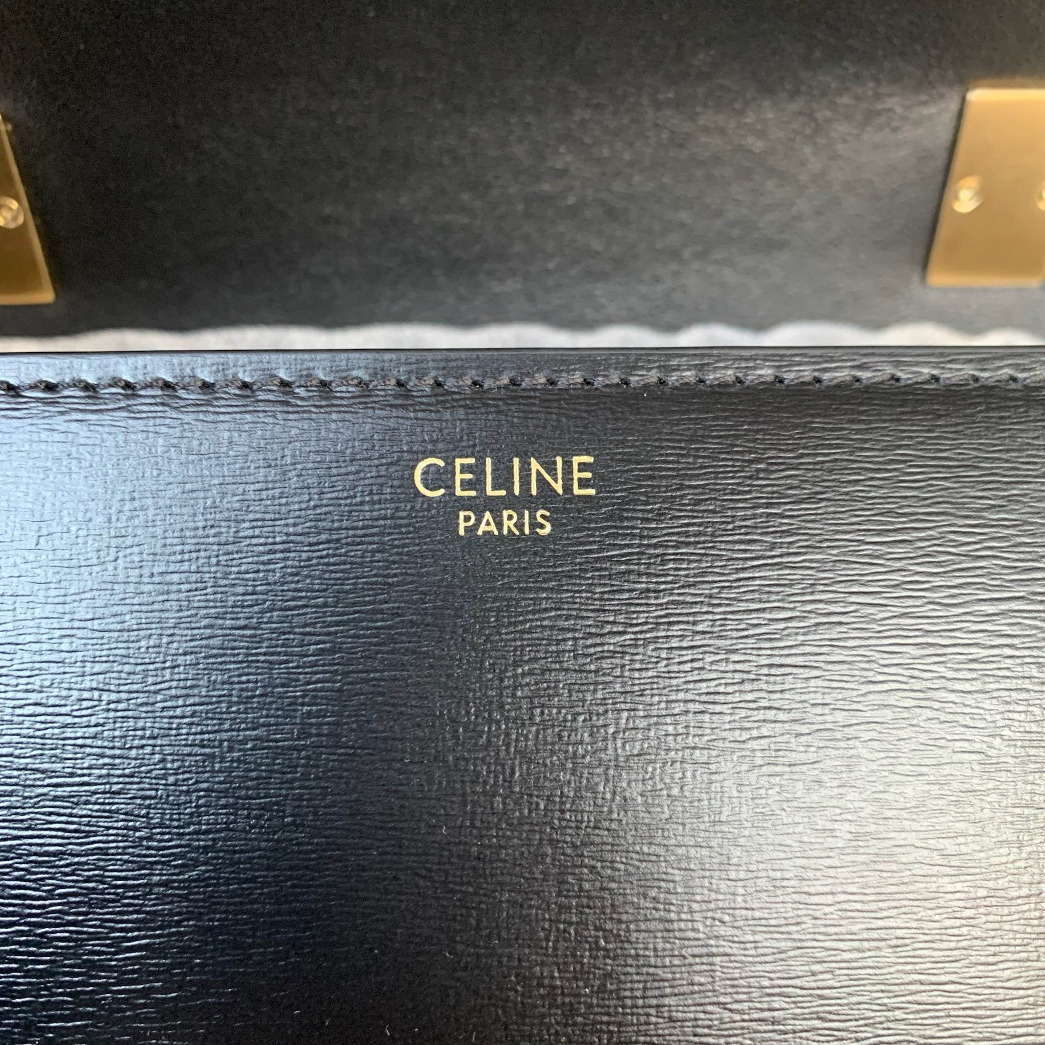 TEEN GARANCE牛皮革手袋18.5 X 13X6厘米 牛皮革羊皮革衬里肩背和手提TRIOMPHE