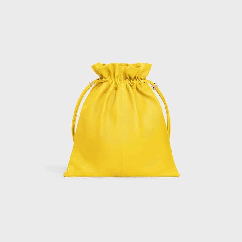 新款福袋，小号CRYSTAL POUCH手袋(29X32X0.5厘米)羊皮革织物，配TRIOMPHE印花