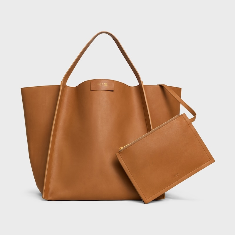 CUBE中号手袋(36X35.5X34厘米)牛皮革牛皮绒面革衬里金色饰面肩背1个主隔层1个内侧可拆卸拉链