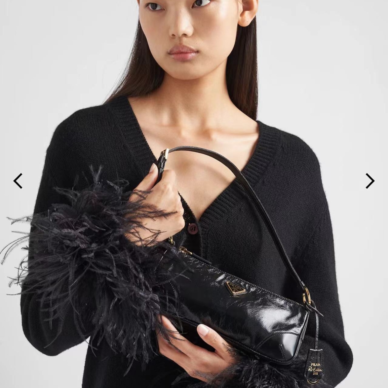 Prada 25 beautiful upper body pictures for reference show!