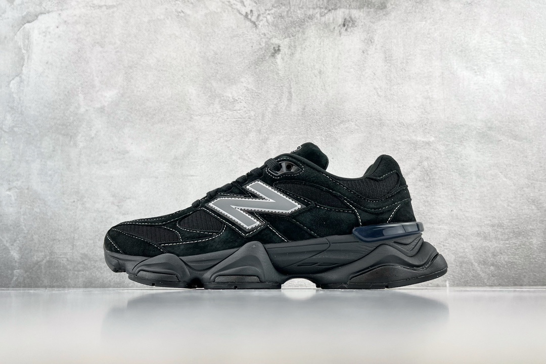 240 New Balance NB 9060 ”Triple Black”黑色 U9060BPM