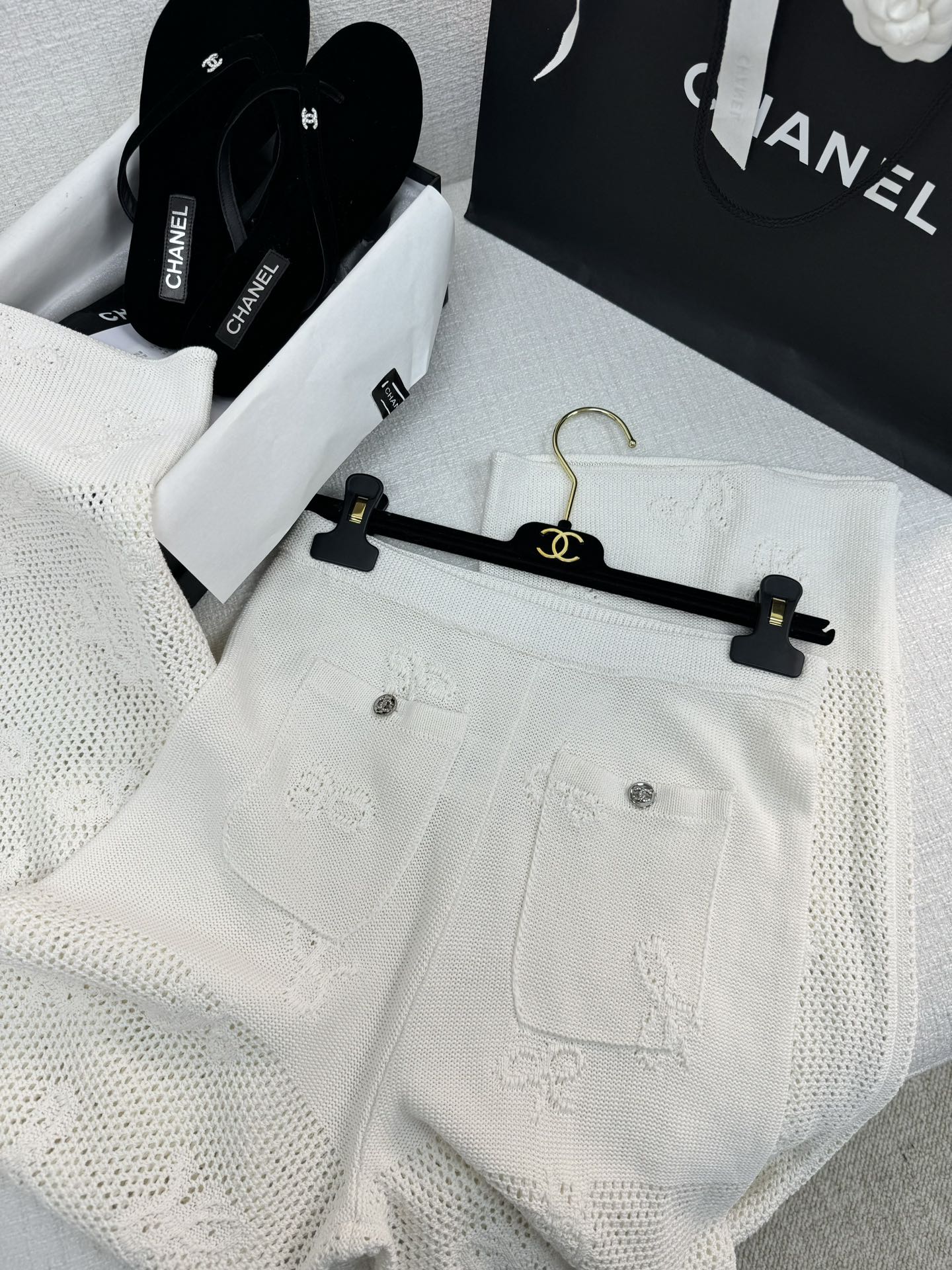 Mejor
 Chanel Ropa Pantalones Blanco