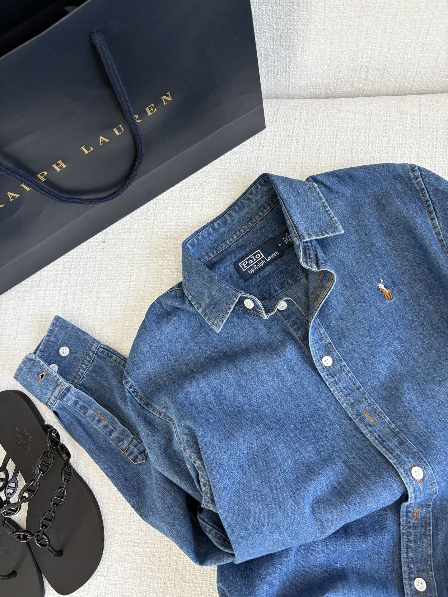 Vintage Lavette Pony Embroidered Cowboy Shirts in Original Women’s Suit – A Timeless Classic - 图片 2