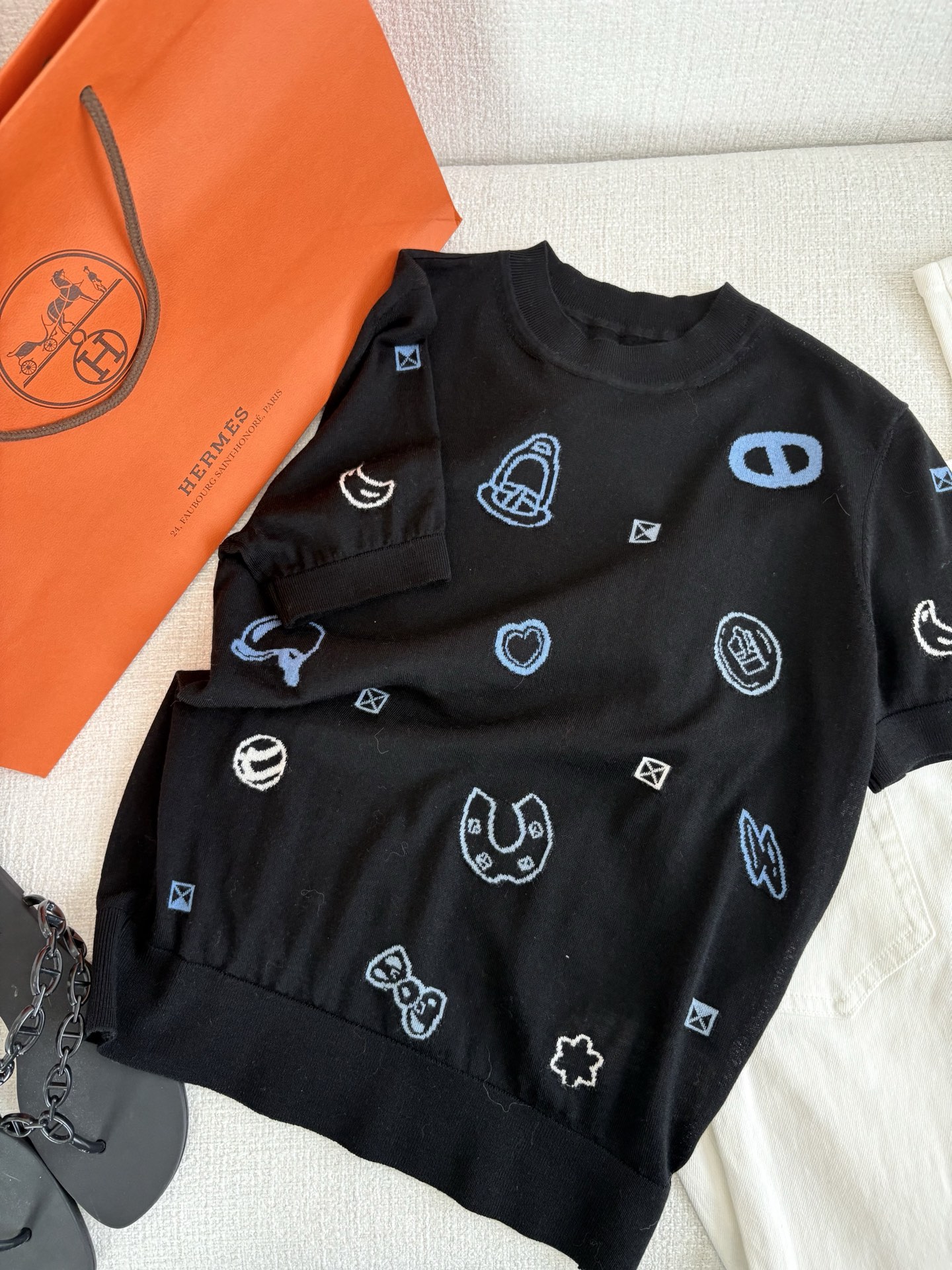 P621 is a hard-ass dress with a pack of horse-sniffed short sleeves. Yb, buy the sarcasm - 图片 1