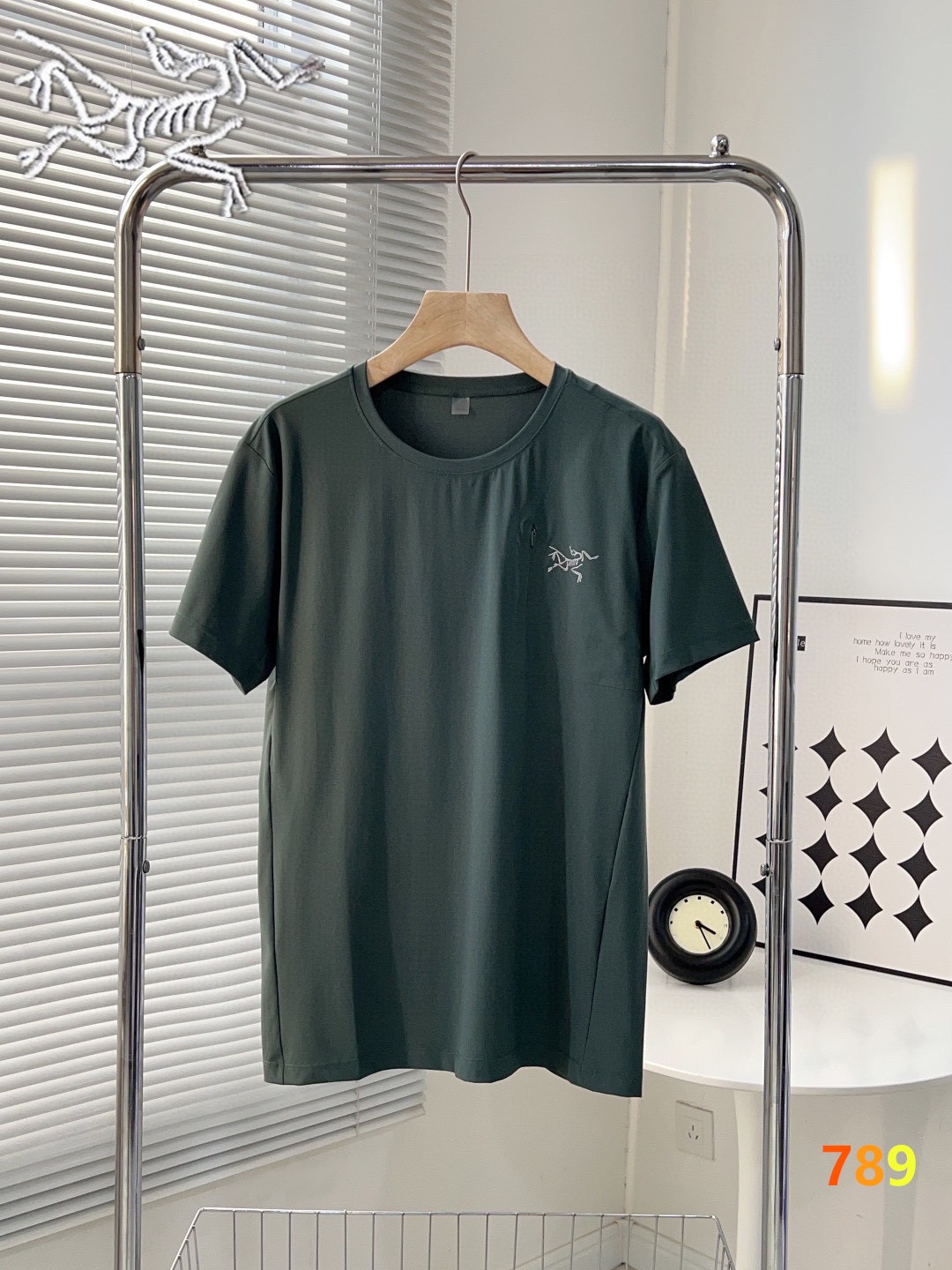 Arc’teryx 始祖鸟2024夏新款男士热封凉感冰丝速干T恤休闲冰丝速干短袖T恤