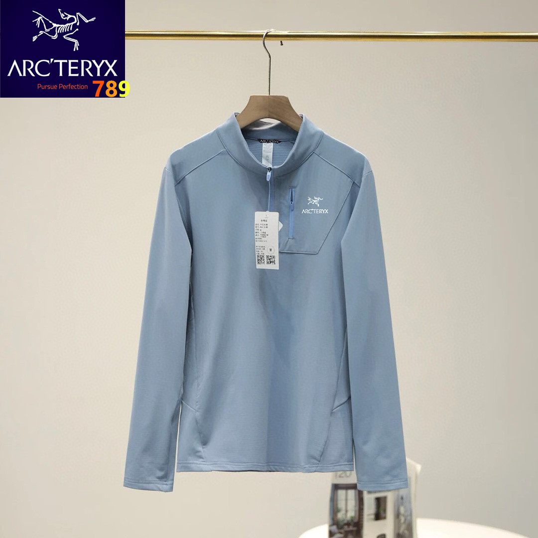 P135💰
始祖鸟柜子新款半拉链运动长袖男户外健身投篮速干打底衫浴衣
功能型速干,上身超级舒服,男士内搭打底良品!好货不多,速度备起来啦!
清远代工,纯正出口的订单,同款国内门店有售,
德国拜耳公司的顶级面料!上身巨舒服,运动健身不拘束,,超强!中等厚度,不厚,上身无拘束感运动时直接外穿也OK!
纯色经典款,适合任意年龄段,任意场合,立领风格,稳重又尽显庄重,运动又不失休闲,真的超级经典的款式,室外运动、打篮球、跑步、羽毛球,上身一件足以!
颜色:黑色 白色 绿色 深灰色 以太蓝
尺码:见图九