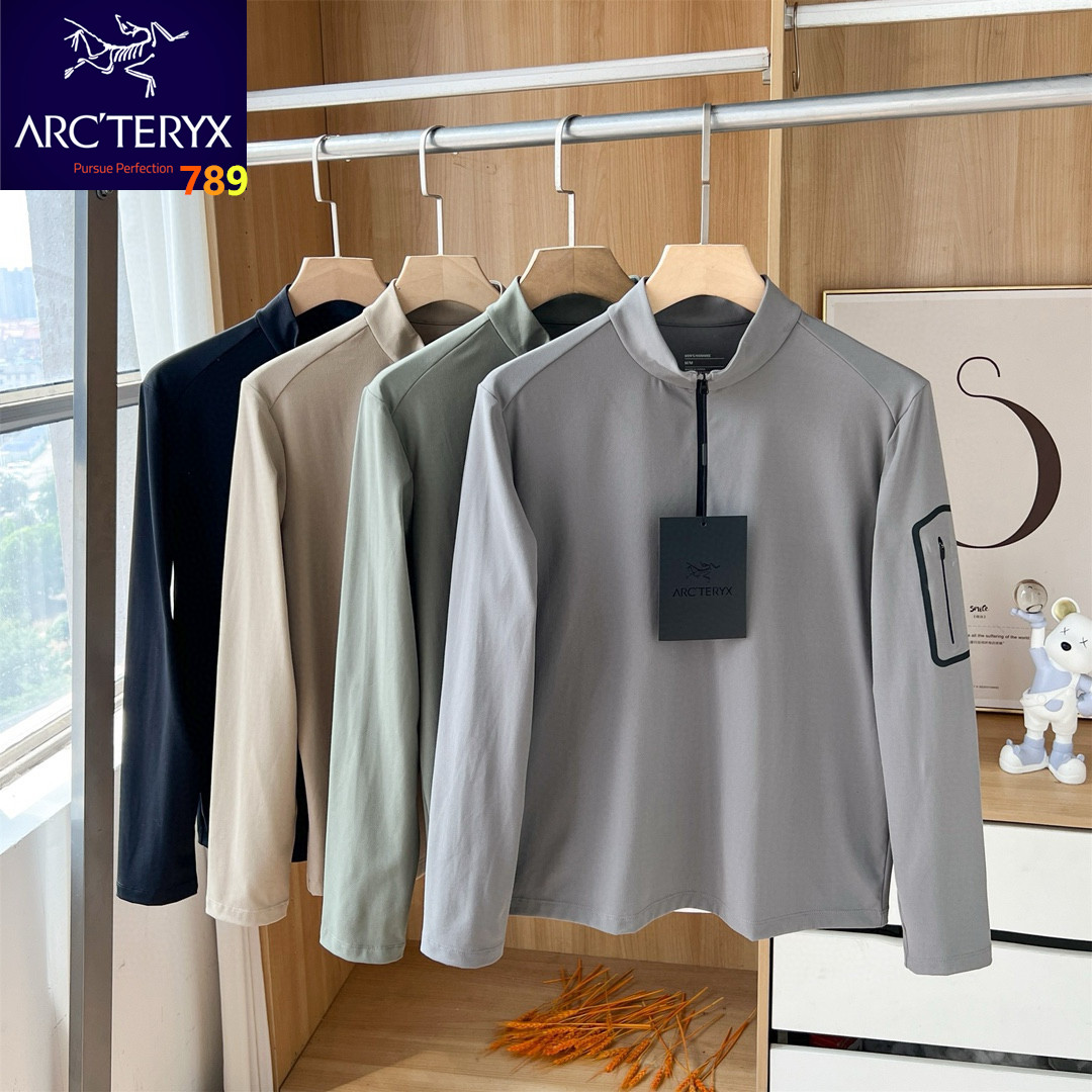 P145💰
ARC‘TERYX 休闲系列男款半拉链运动卫衣	
最近很多地方都开始降温了，
早晚都有点凉呢，这款版型比较日常，抗菌速干科技，高效排湿专为运动设计，单穿也保暖!展现极简美学，时尚“型”!属于怎么搭都不会出错的!
作为一件运动款，弹性毋庸置疑很好，面料含20%的氨纶弹力大，能很好的吸湿排汗，立体剪裁，最让我喜欢的是这个材质不容易静电，秋冬静电问题真的让人抓狂有没有!领口是半拉链的，保暖防风，胸前3D软胶小树标，原版定制半拉链，手臂拉链撞色便携口袋设计，潮流穿搭，秋季出门玩穿这个超合适!

颜色：黑色、灰色、卡其色、绿色