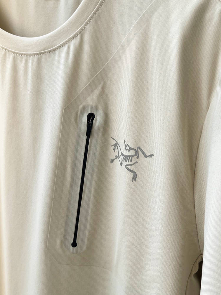 Arc’teryx 始祖鸟2025夏新款男士热封凉感冰丝速干T恤休闲冰丝速干短袖T恤