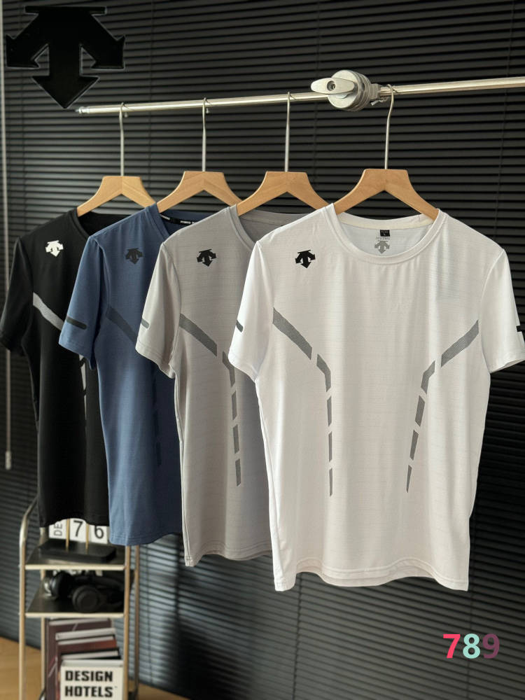 DESCENTE 迪桑特 夏季四色基础透气速干跑步运动短袖T恤