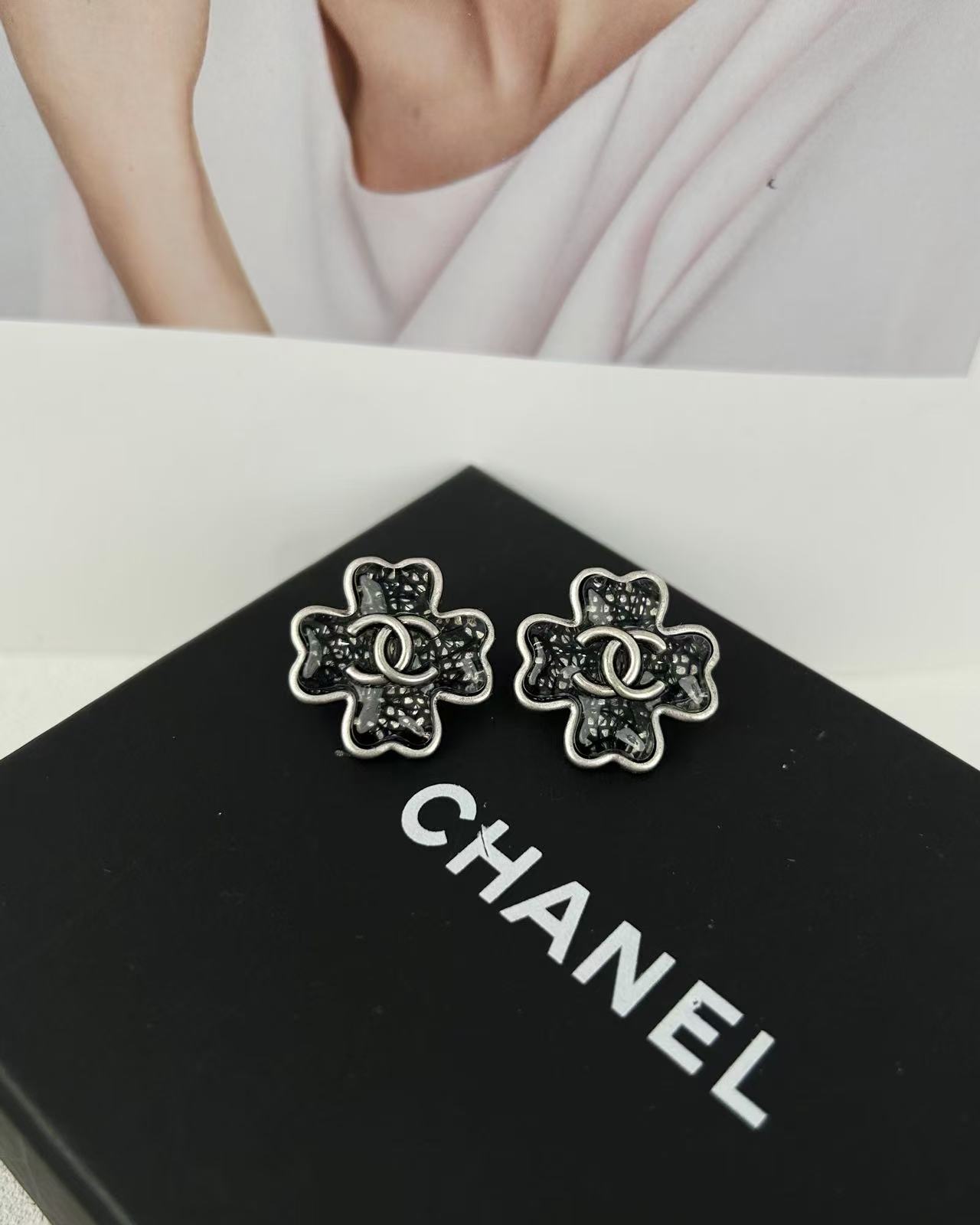 MiniCost Jewelry 4