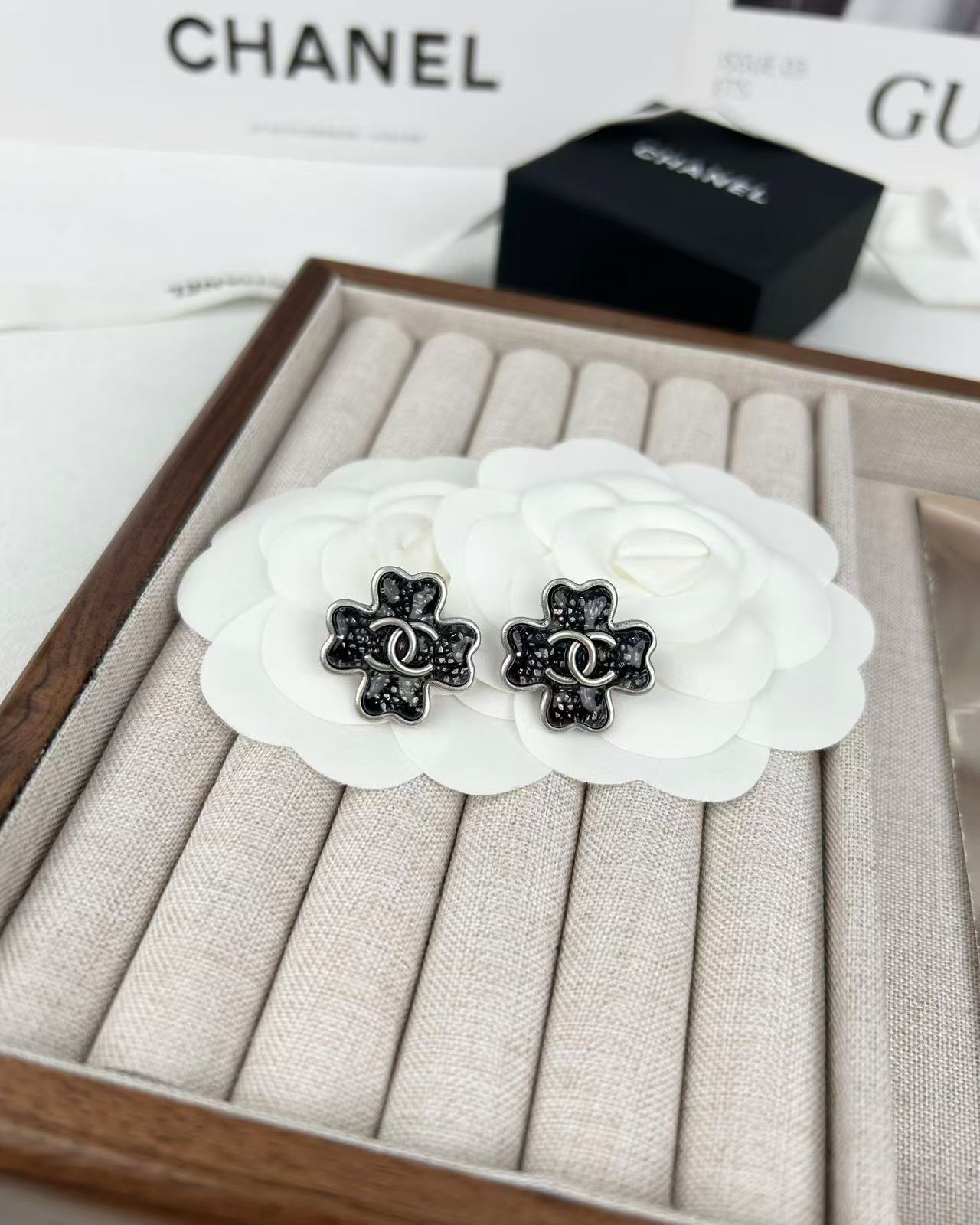 MiniCost Jewelry 9