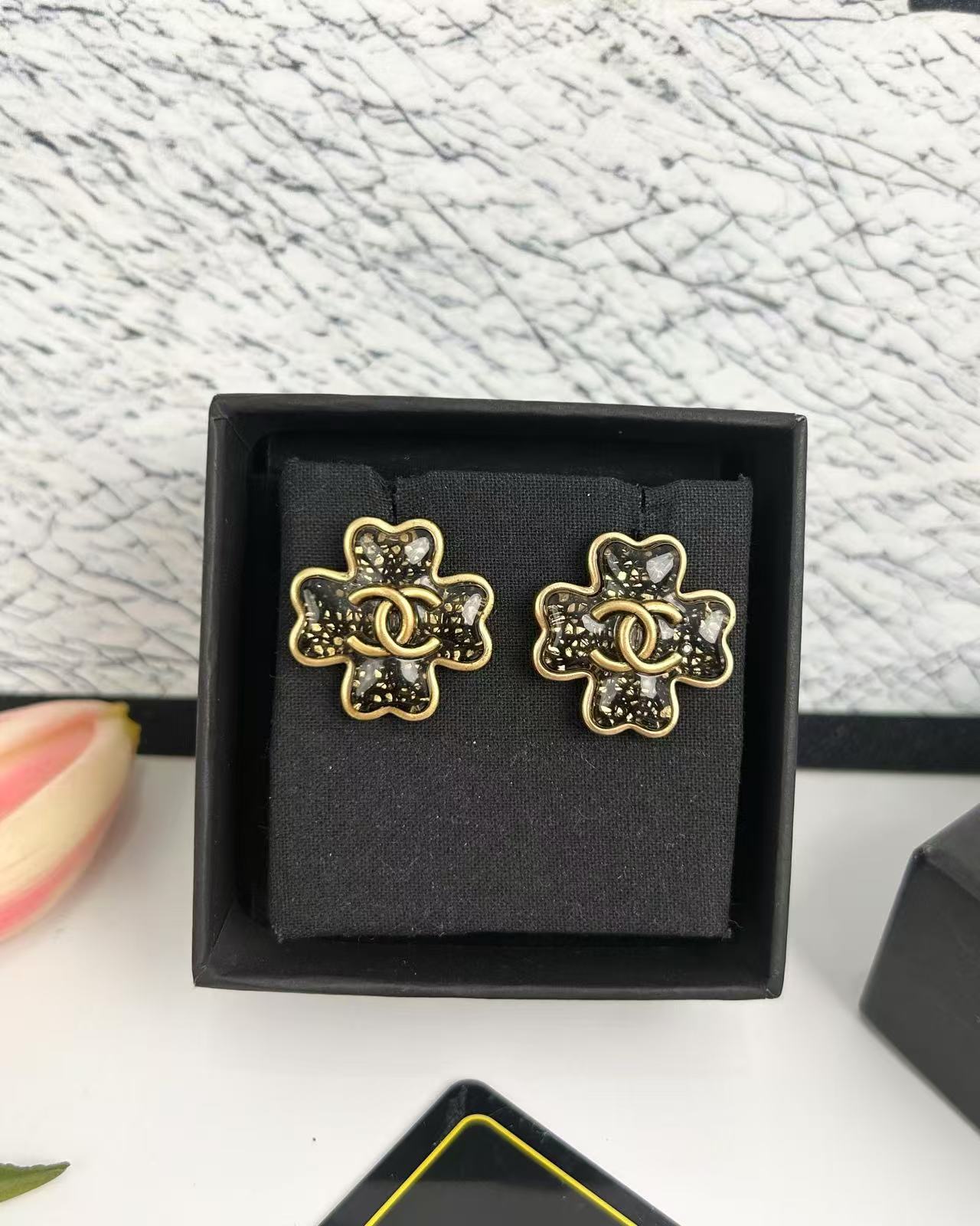 MiniCost Jewelry 3