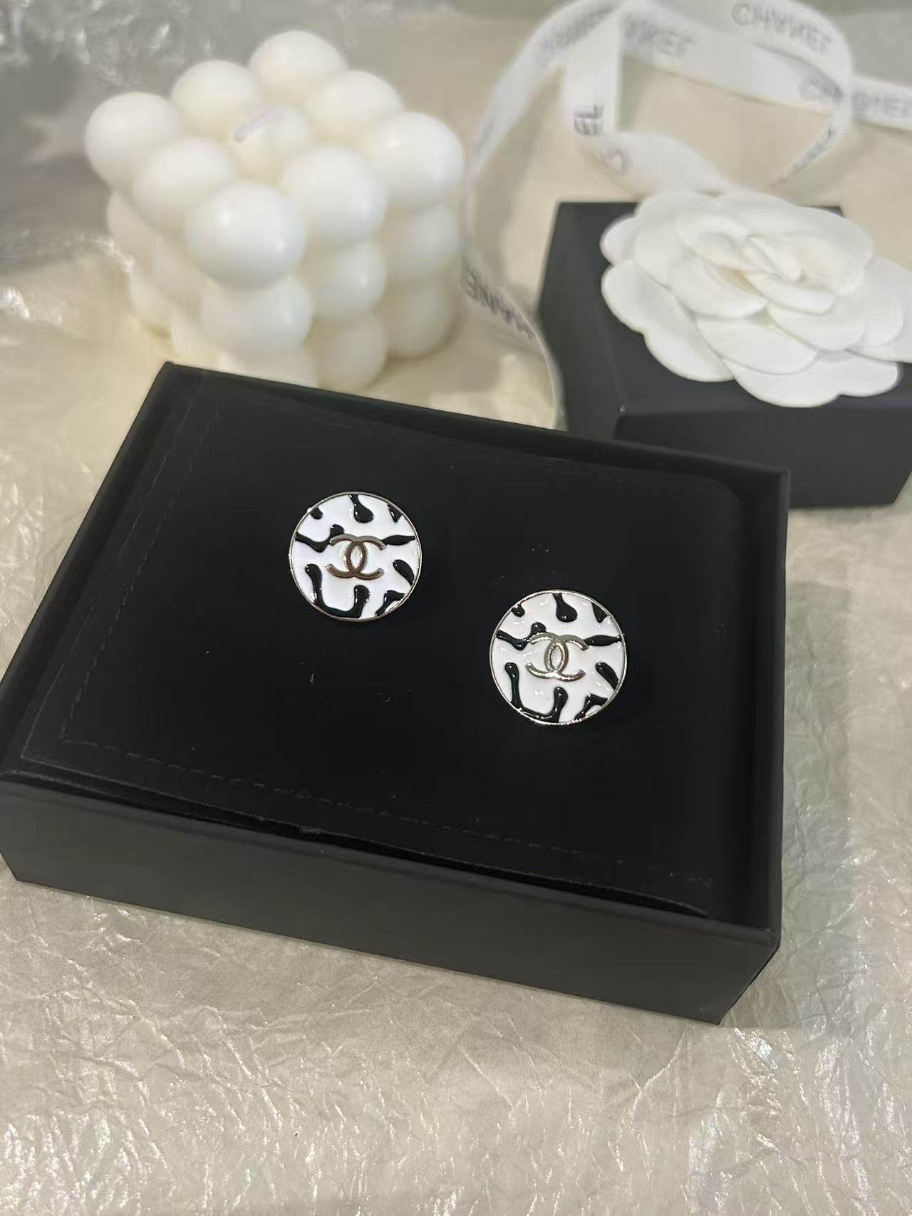 Chanel Haute Couture Haute Joaillerie Fine Jewelry Earrings Necklace 6