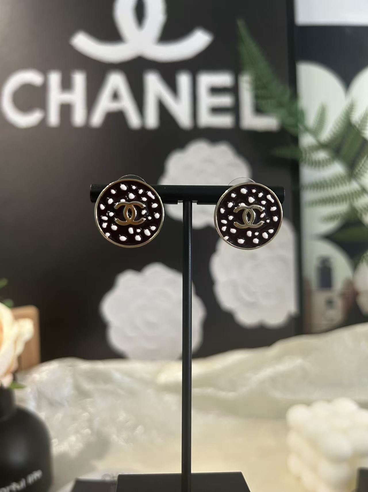Chanel Haute Couture Haute Joaillerie Fine Jewelry Earrings Necklace 4