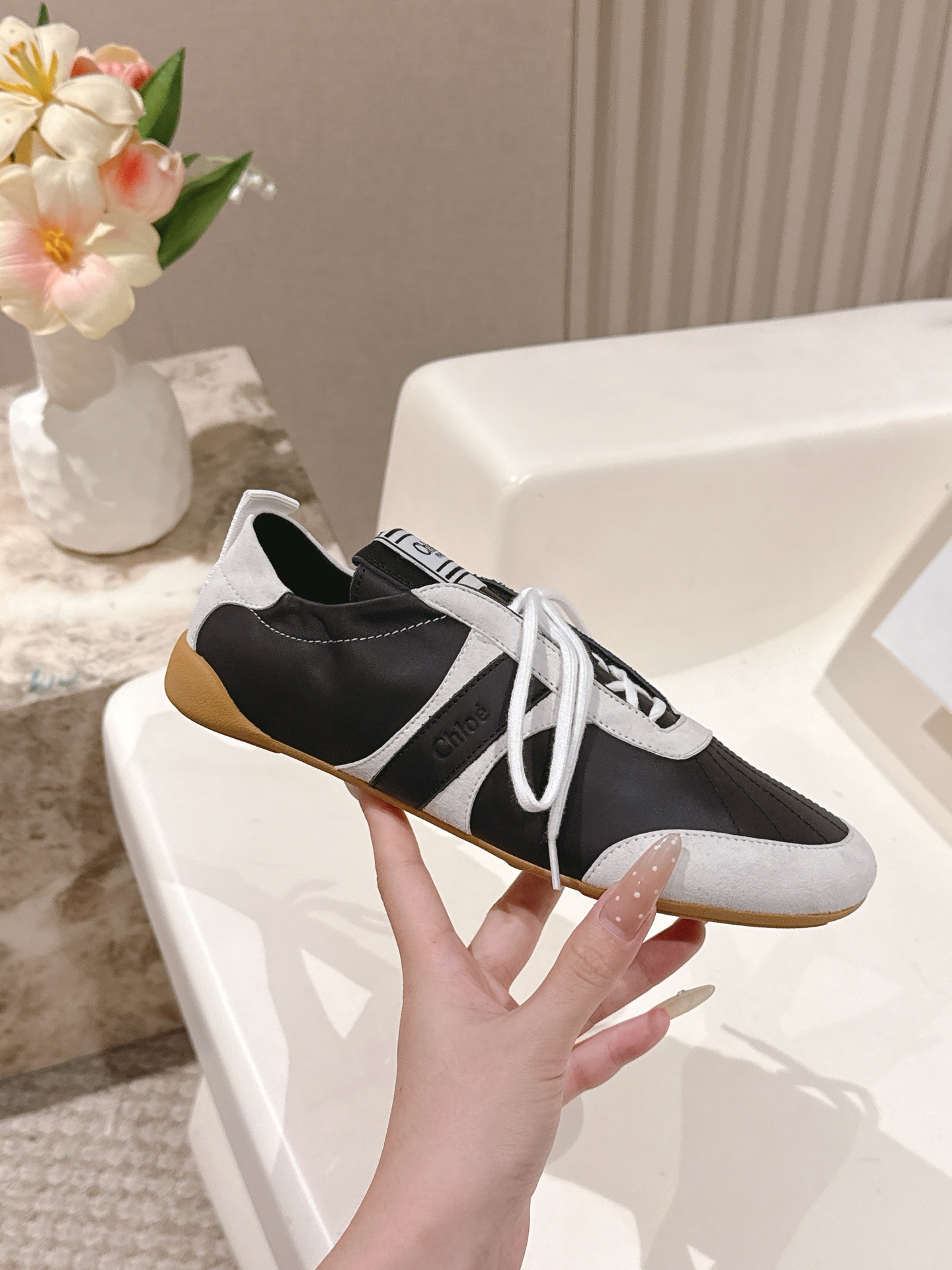 _dsz9s67rUN2oIOg9qvcnx171_MfElPks29_CEhg