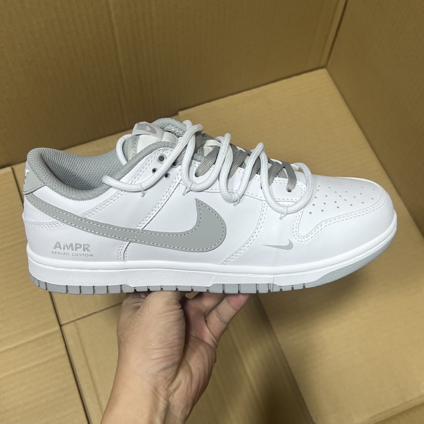 双11福利第2️⃣5️⃣波 YC定制款dunk全新福利! 尺码:35.5-47.5,开冲! 纯原版本,独家定制配色!目前在售最强版本!品质 细节 如图所示!每日精准库存,售前售后无忧!各位放心买卖!-选品中心