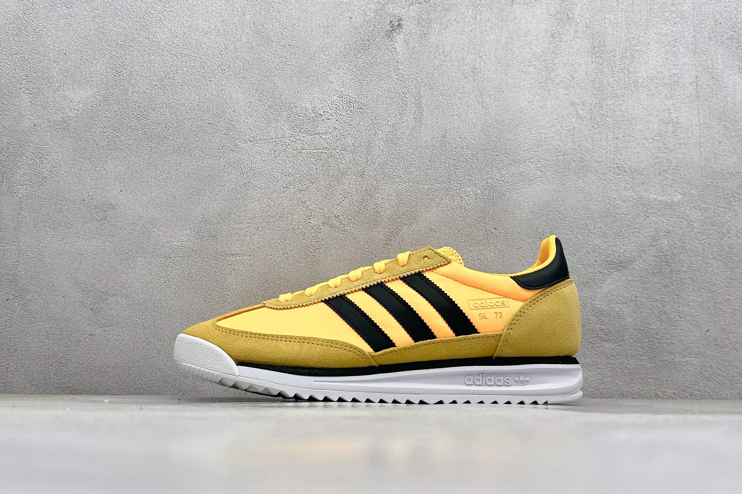 图片[2]-双11福利第3️⃣5️⃣波 纯原cs版Adidas SL 72复古老爹鞋 这个是之前市场最好的版本 没有任何版本可以比这个货做的好 工厂福利清货做活动套现 价格很给力 各位喜欢好货的不要错过💪🏻 尺码：36-45-选品中心