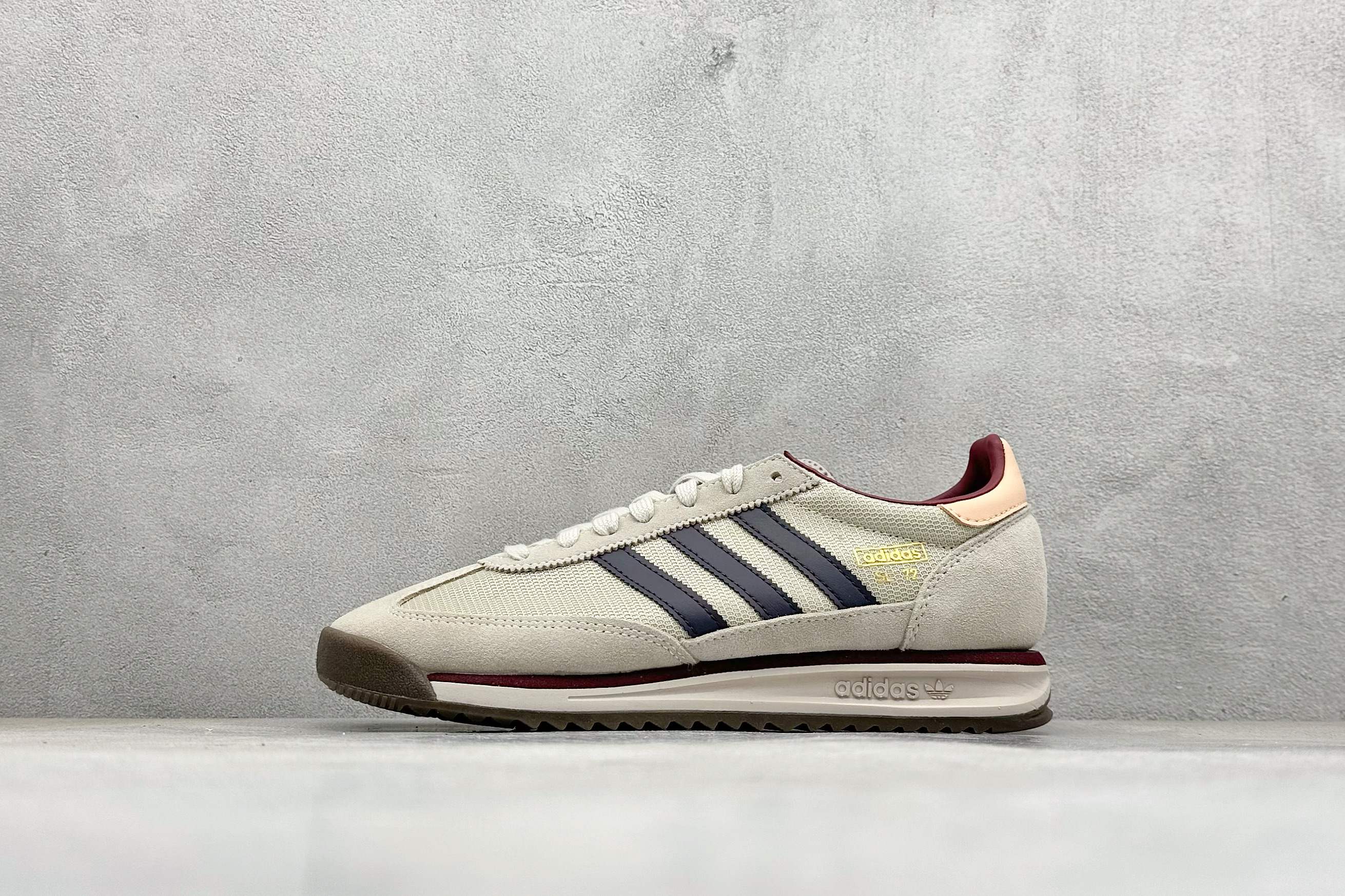 图片[9]-双11福利第3️⃣5️⃣波 纯原cs版Adidas SL 72复古老爹鞋 这个是之前市场最好的版本 没有任何版本可以比这个货做的好 工厂福利清货做活动套现 价格很给力 各位喜欢好货的不要错过💪🏻 尺码：36-45-选品中心