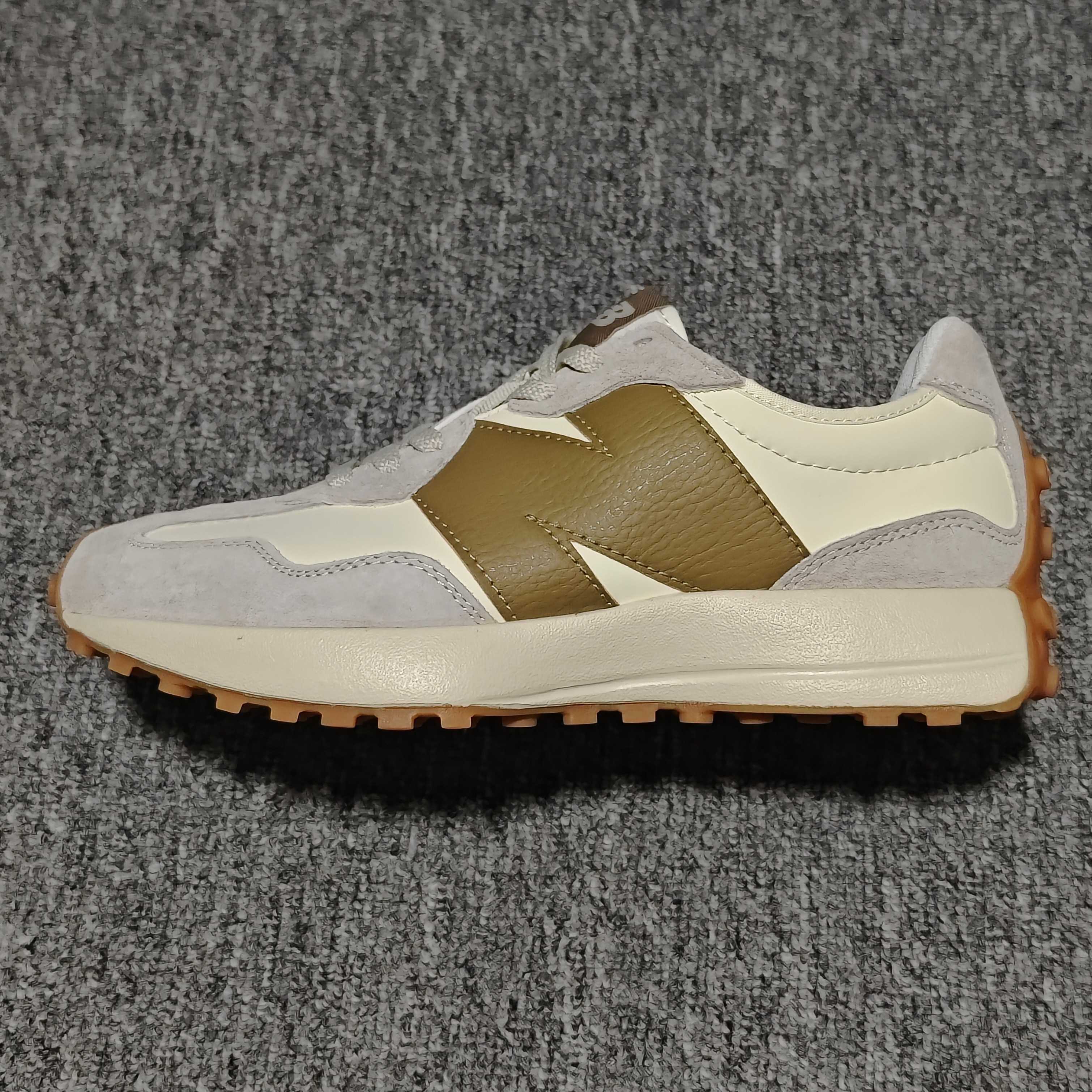 图片[2]-双11福利第4️⃣0️⃣波 New balance 新百伦 327系列 28色 运动休闲跑步鞋 大厂出品 几万双库存 全码充足 无忧售后 各位放心主推 ！ 尺码：36 37 37.5 38 38.5 39 39.5 40 40.5 41.5 43 44 44.5 45-选品中心