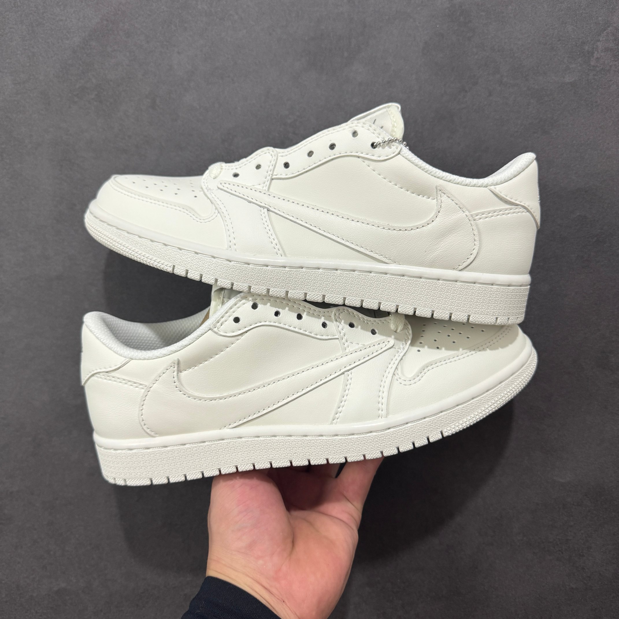 图片[2]-双11福利第4️⃣1️⃣波 FZ纯原aj1倒钩福利！ 尺码36-47.5，现货输出！ 实拍如图 头层品质 刷色感无敌！性价比十足，数量7000+， 白菜福利特价 闭眼冲！-选品中心