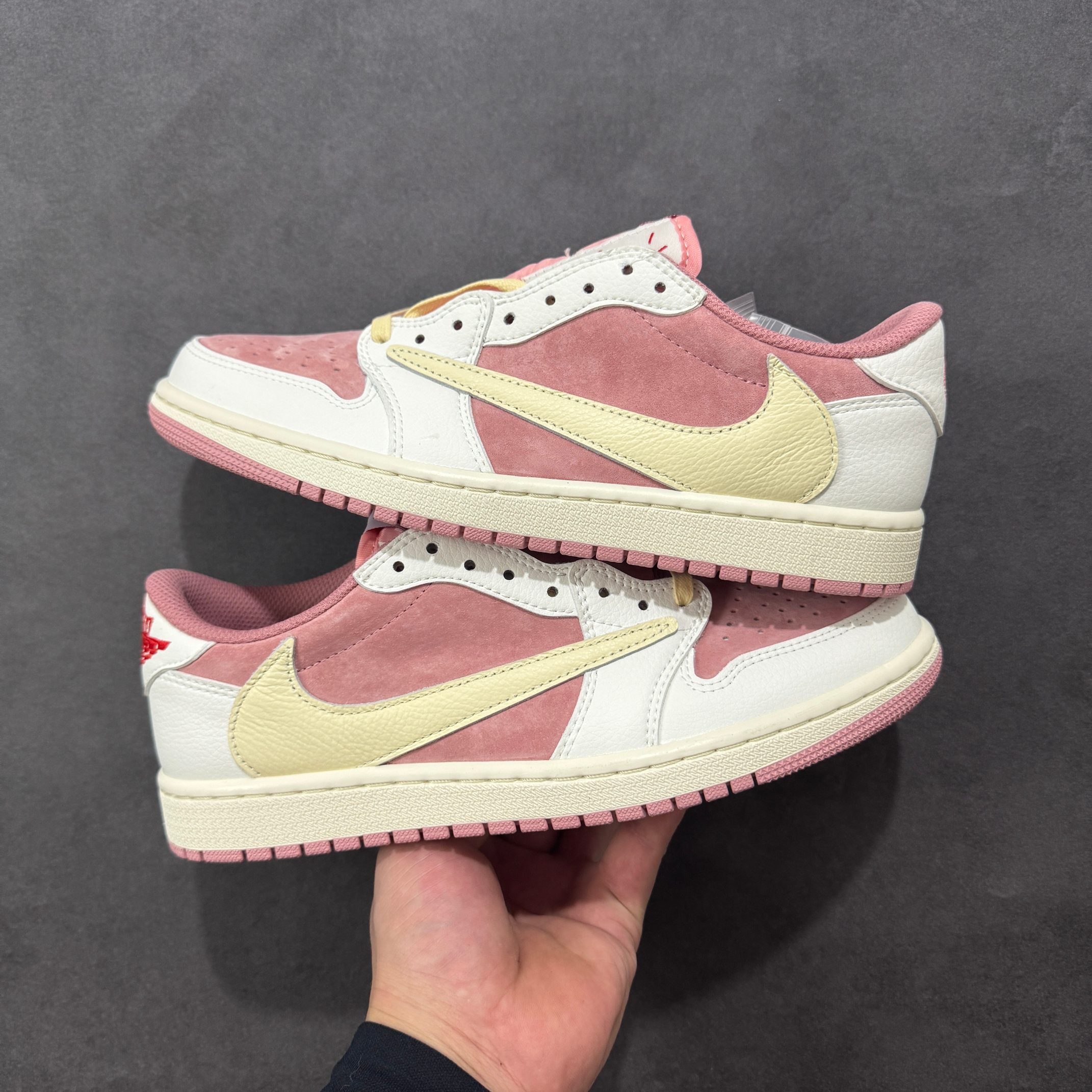 图片[9]-双11福利第4️⃣1️⃣波 FZ纯原aj1倒钩福利！ 尺码36-47.5，现货输出！ 实拍如图 头层品质 刷色感无敌！性价比十足，数量7000+， 白菜福利特价 闭眼冲！-选品中心