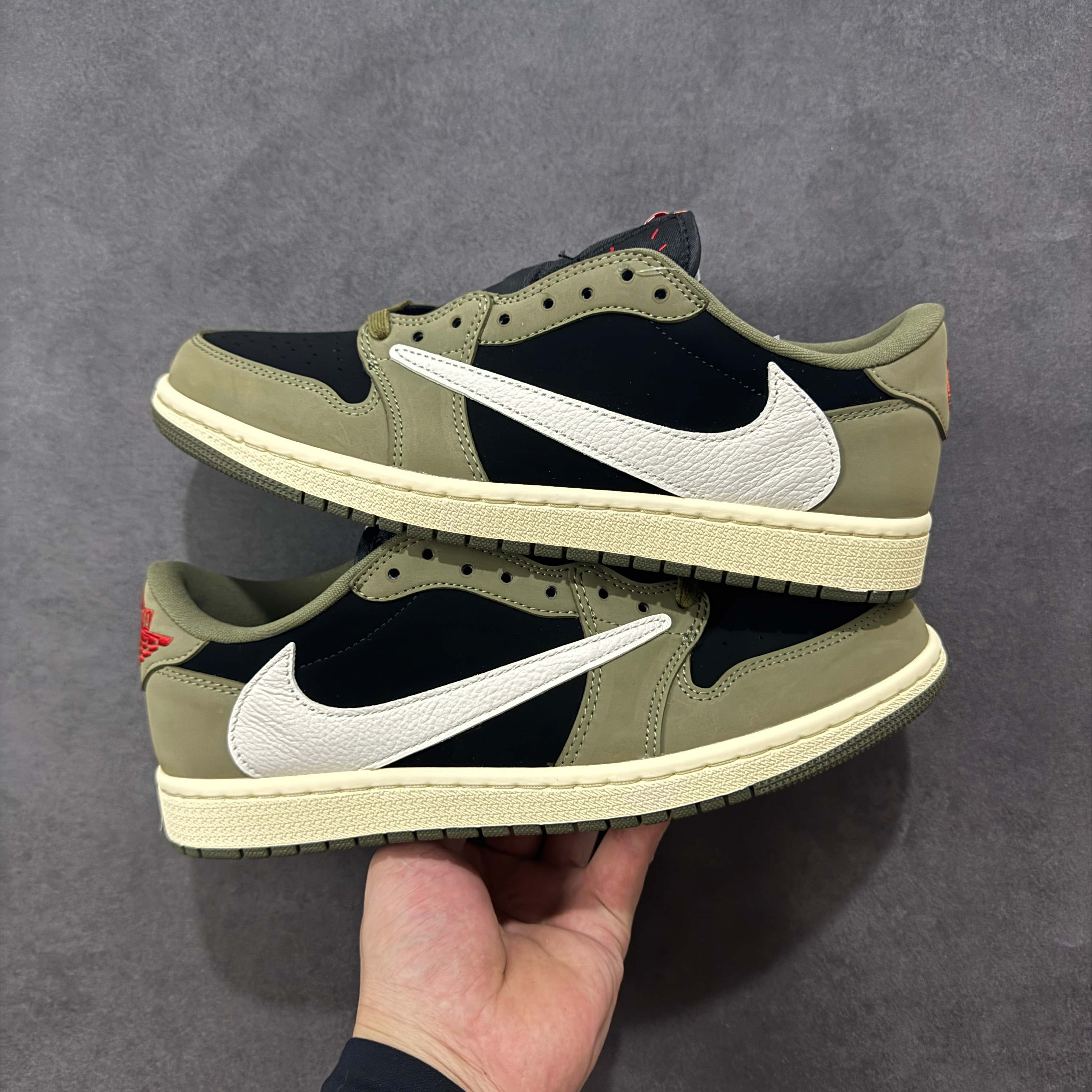 图片[2]-双11福利第4️⃣1️⃣波 FZ纯原aj1倒钩福利！ 尺码36-47.5，现货输出！ 实拍如图 头层品质 刷色感无敌！性价比十足，数量7000+， 白菜福利特价 闭眼冲！-选品中心