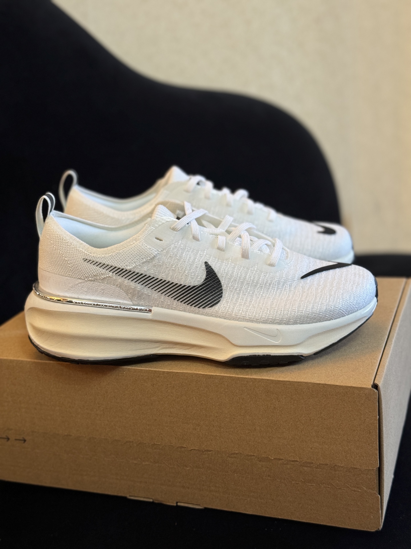 图片[4]-双11福利第4️⃣4️⃣波 奥莱专柜版 Nike ZoomX Invincible Run 3舒适百搭透气 低帮 马拉松长跑竞速跑步鞋 鞋子不好不要钱 专柜一致的品质 细节做工 之前的充正货 现在直接白菜价做活动 运动必推的专业好鞋 尺码：36-45-选品中心