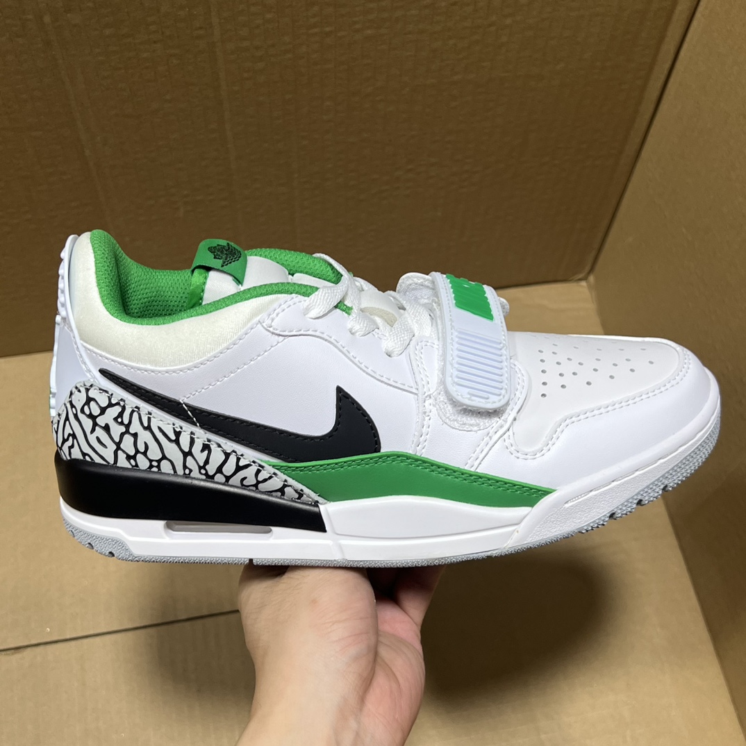 双11福利4️⃣7️⃣波 DT纯原版AJ312系列 市场最顶的AJ312大厂之一出品 工厂做福利有一段时间了 特意挑选出库存比较齐全的配色推荐 各位放心推广 下面配色库存都很齐 其他配色具体可参考库存表👇🏻 尺码：36-47.5-选品中心