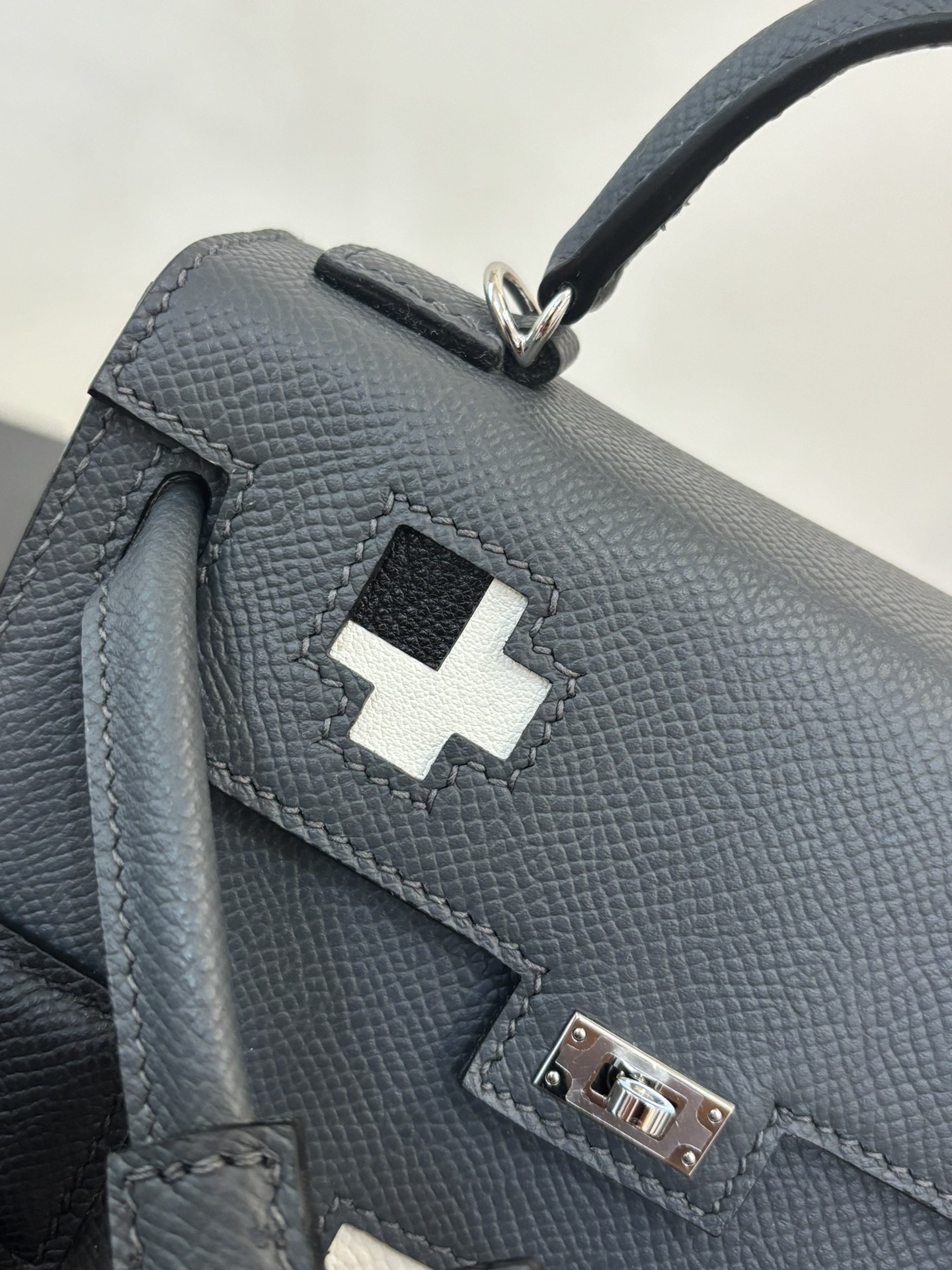 Hermes Kelly Grey Epsom top handle everyday
