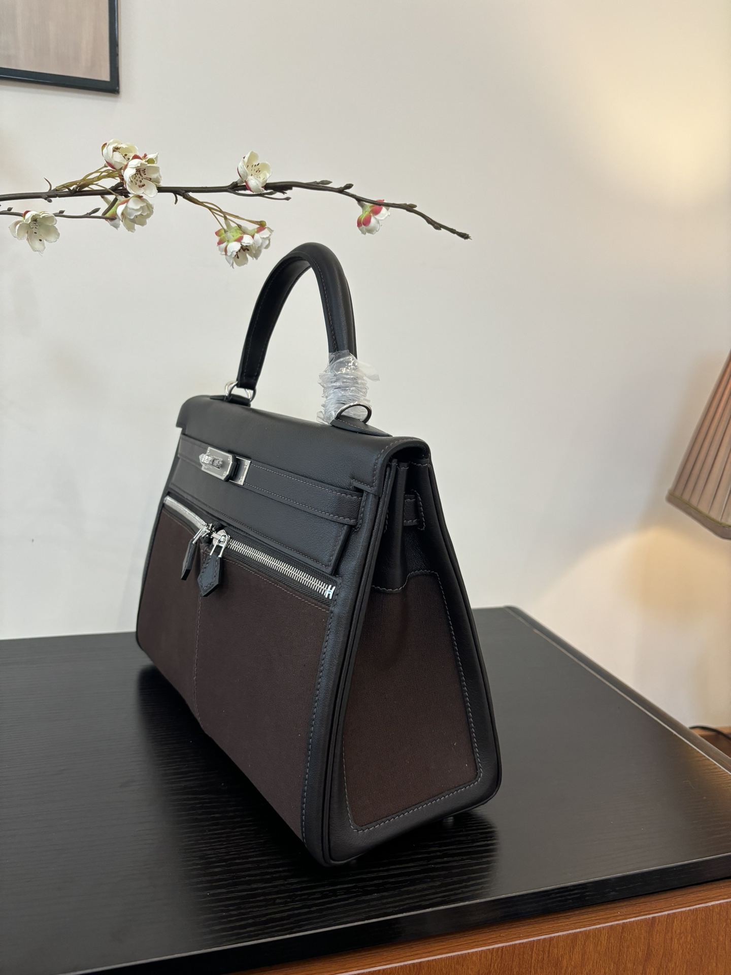 Elegant Kelly Lakis 28-32cm Swift Leather Handbag with Dual Zipper Pockets 4 i1753506282 9111 6