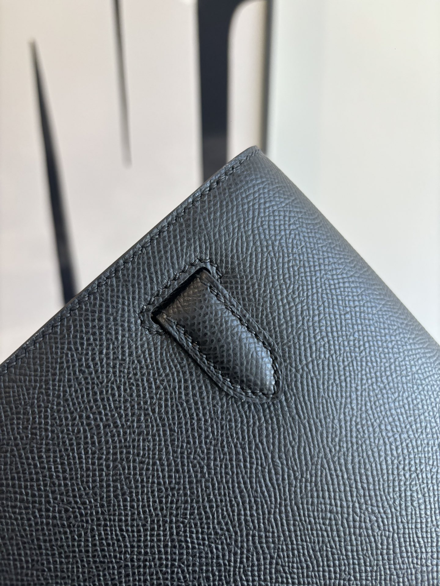 Kelly Depeches 25 Epsom Leather Handbag with Strap 6 i1762398654 3977 5