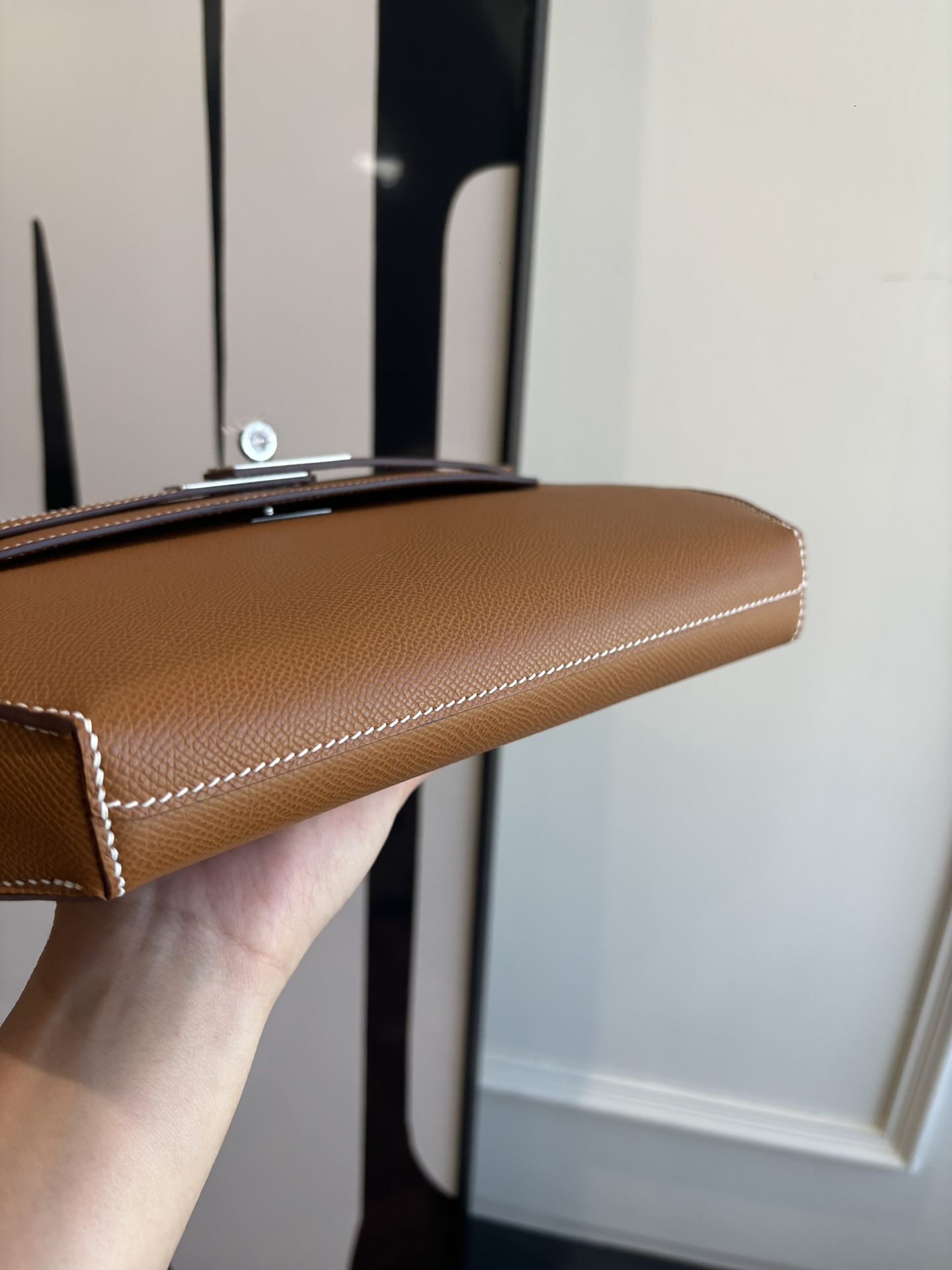 Kelly Depeches 25 Epsom Leather Handbag with Detachable Shoulder Strap 8 i1762398691 7296 2