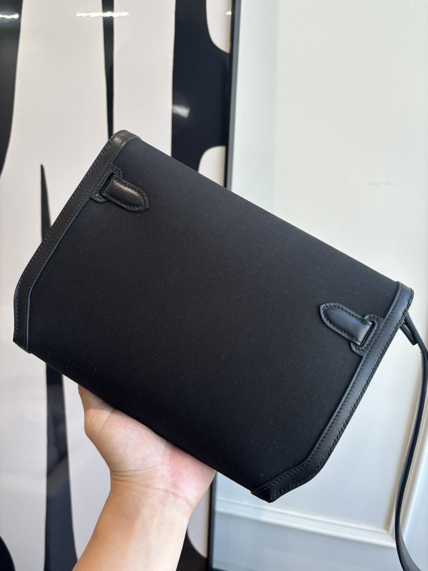 Kelly Depeches 25 Handbag: Canvas & Swift Leather, Crossbody & Hand-Carry 5 i1762398835 371 3