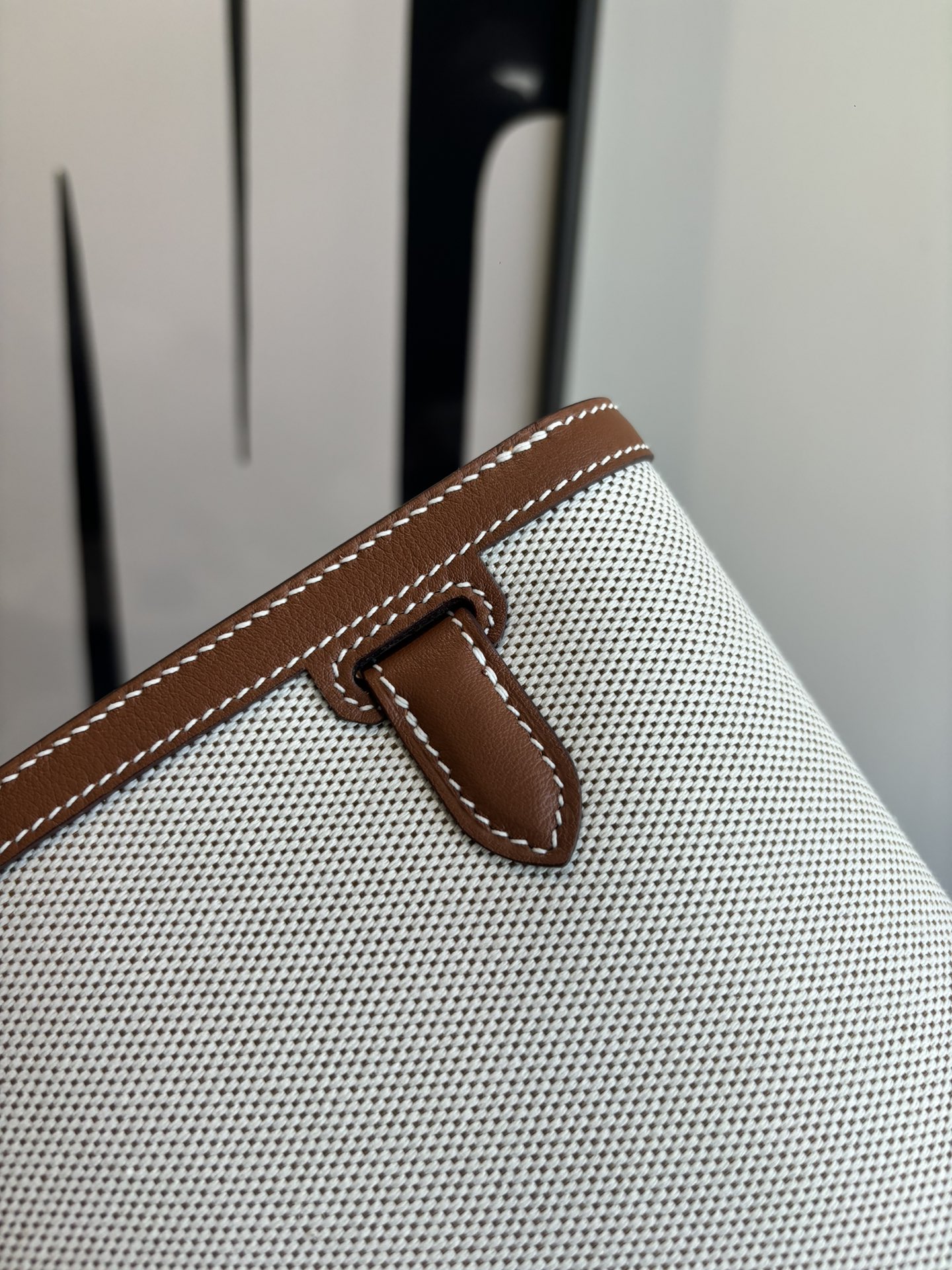 Kelly Depeches 25: Canvas & Swift Leather Handbag with Shoulder Strap 6 i1762399098 4847 2