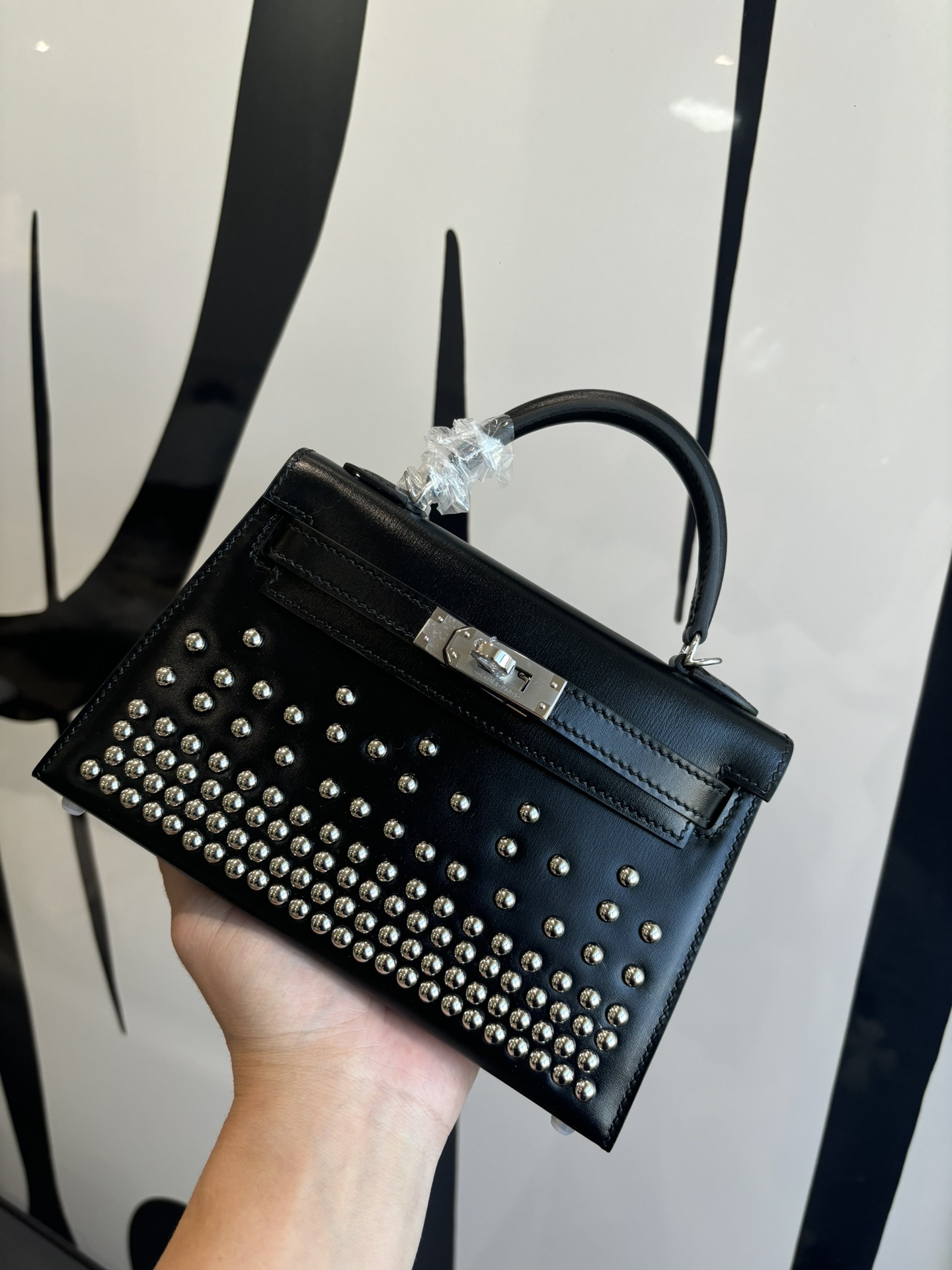 NO:700017,Kelly mini second generation box leather rivet style in stock!  ,Hermes,hermes,Hermes,19860909Kelly mini 二代box皮 铆钉款 现货 ！,爱马仕,hermes,Hermes,,Bag