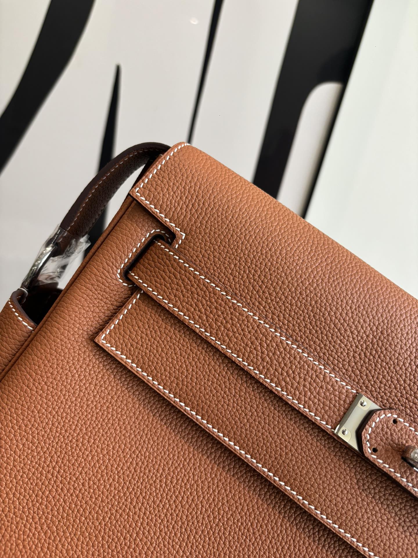 Hermes Kelly Messenger Gold Brown 32cm everyday