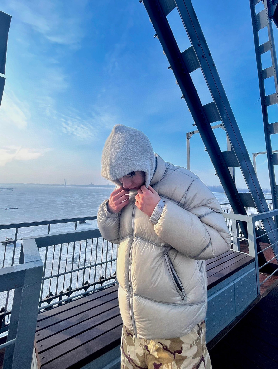 _djP9s5YpfipIUXLBXNY1pWeKp9Rk1-kWjV49LmQ