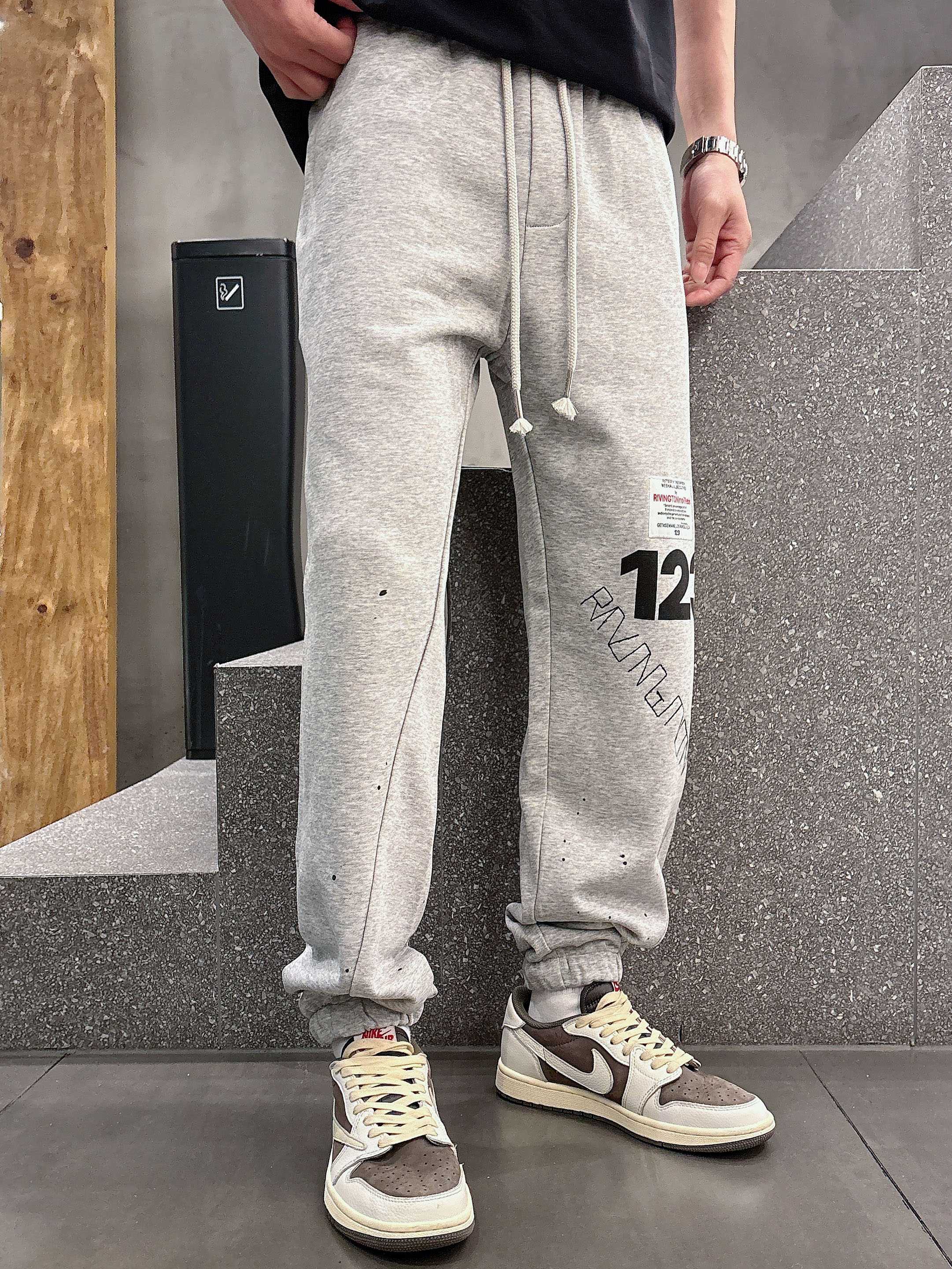  RRR123 顶级货品🐮 🆕2025春夏新款休闲裤！品牌经典LOGO休闲裤 ，定制面料，舒适度极好，手